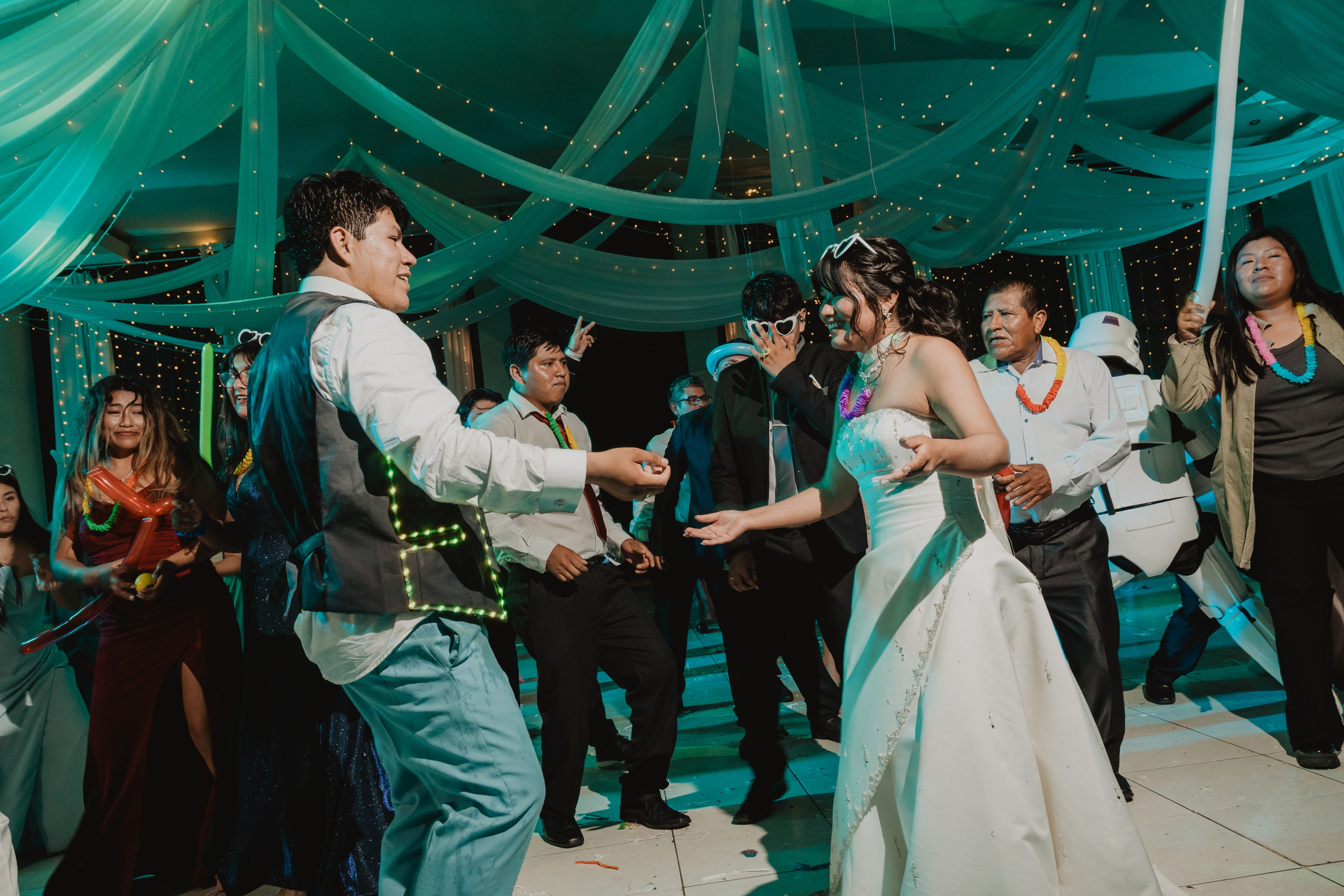 STEISY + EMMANUEL | BODA RELIGIOSA. Studio KVTA | Fotografía y Video de Bodas en Arequipa