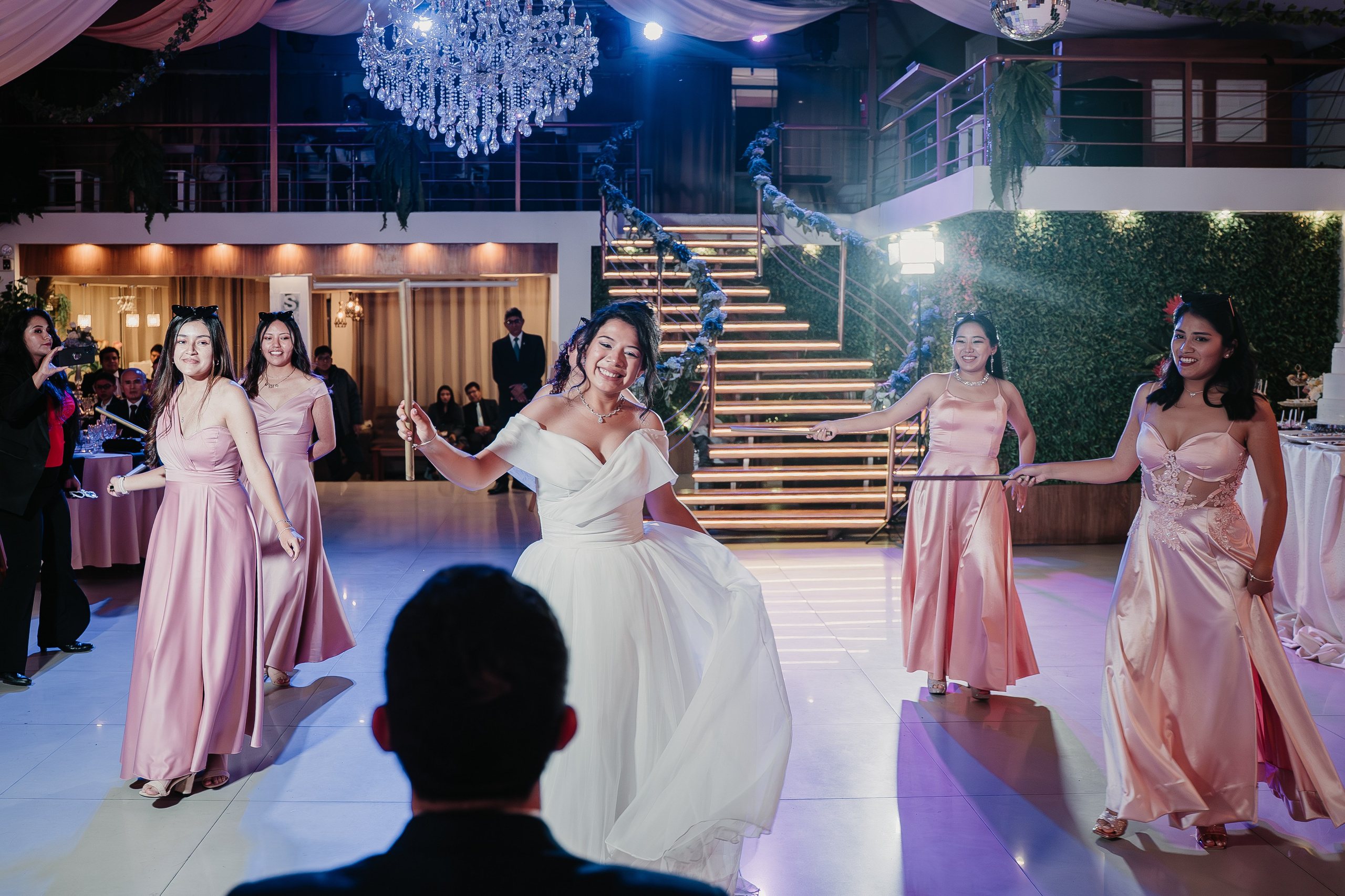 ALEJANDRA + RODRIGO BODA RELIGIOSA. Studio KVTA | Fotografía y Video de Bodas en Arequipa