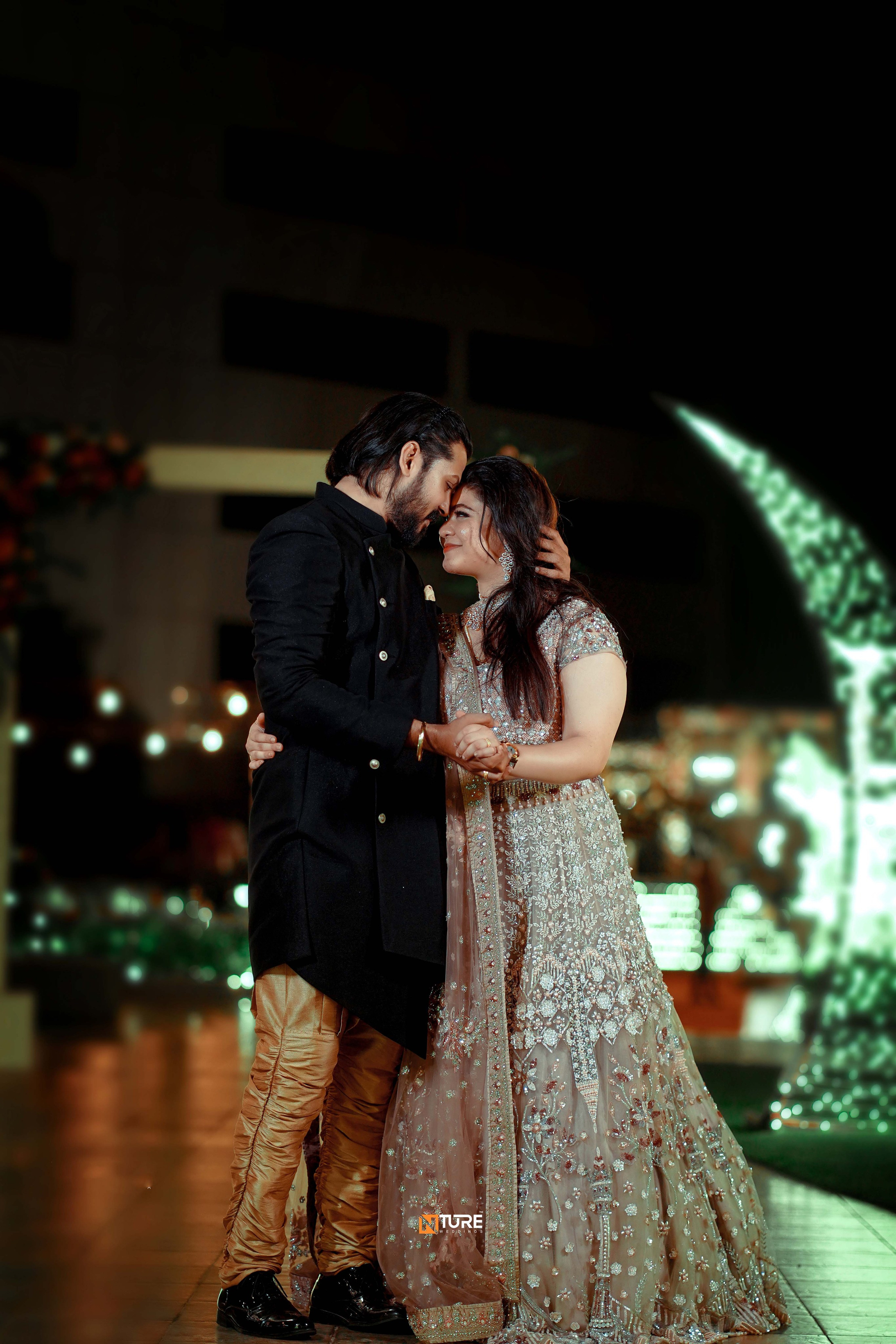 PHOTOS. NTURE WEDDING