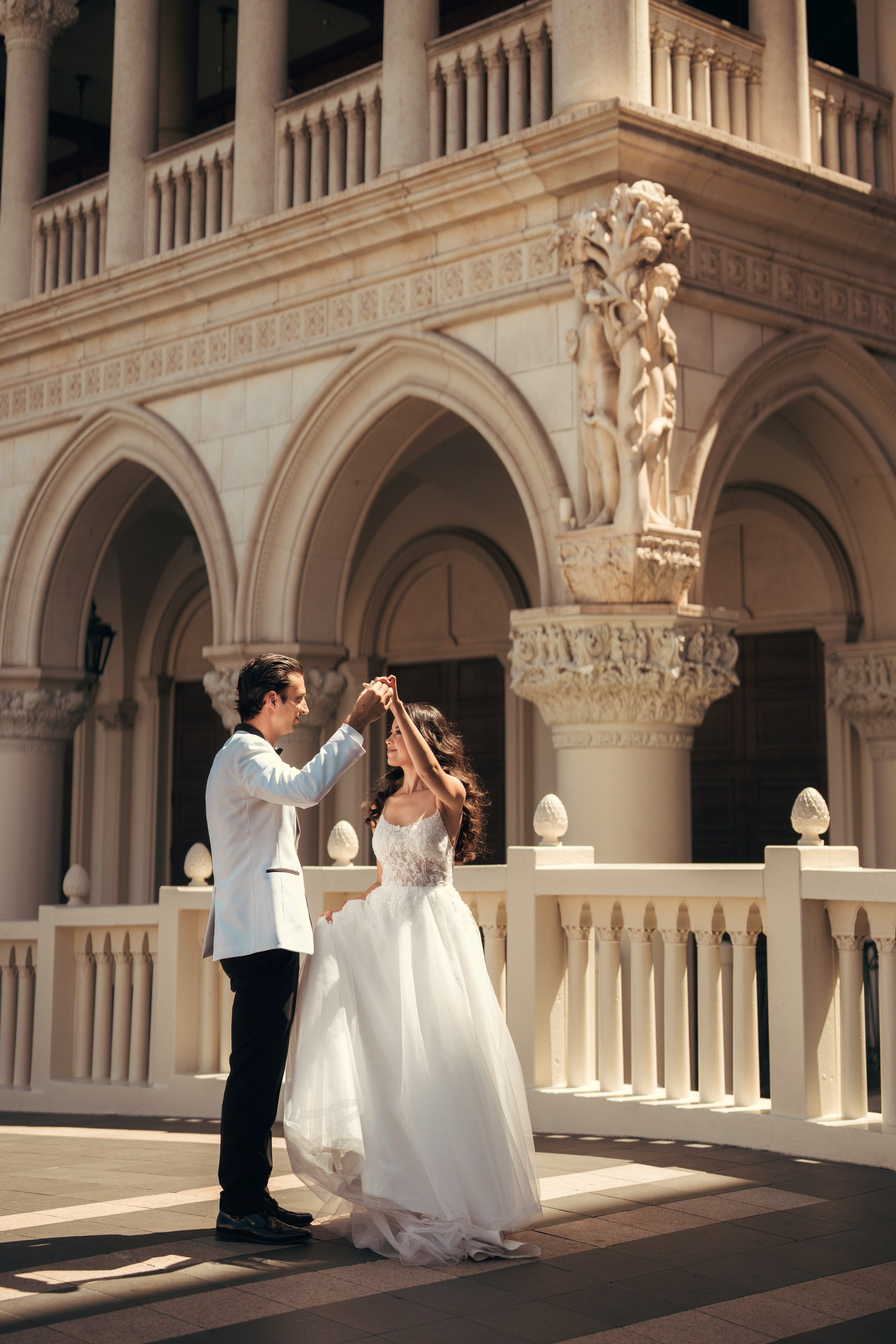 Sahamanta&Justin. Wedding & elopement photographer Viktoriya Kravtsov. Las Vegas