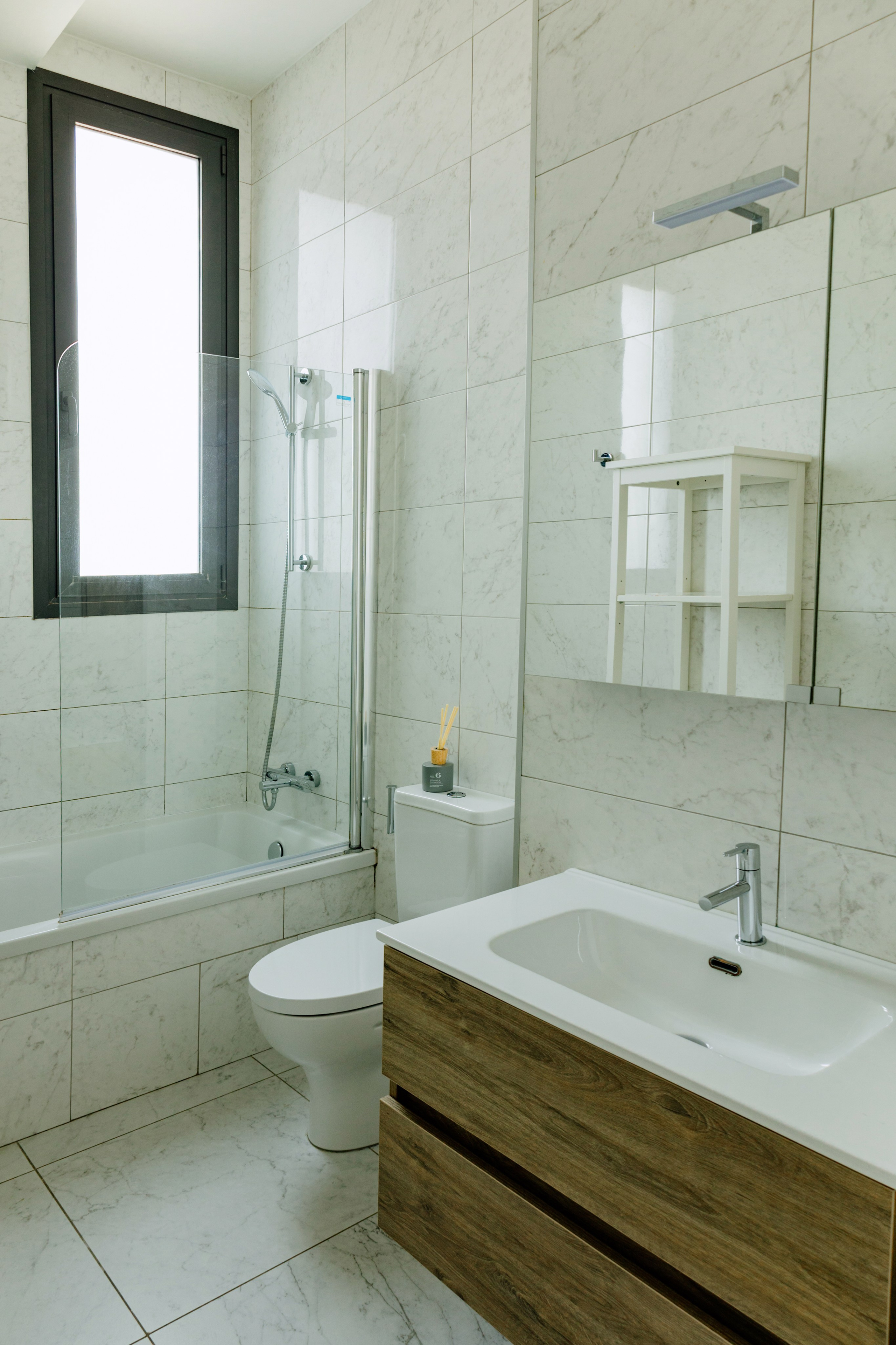 URBAN CITY RESIDENCE. Family and business portrait’s photographer in Cyprus