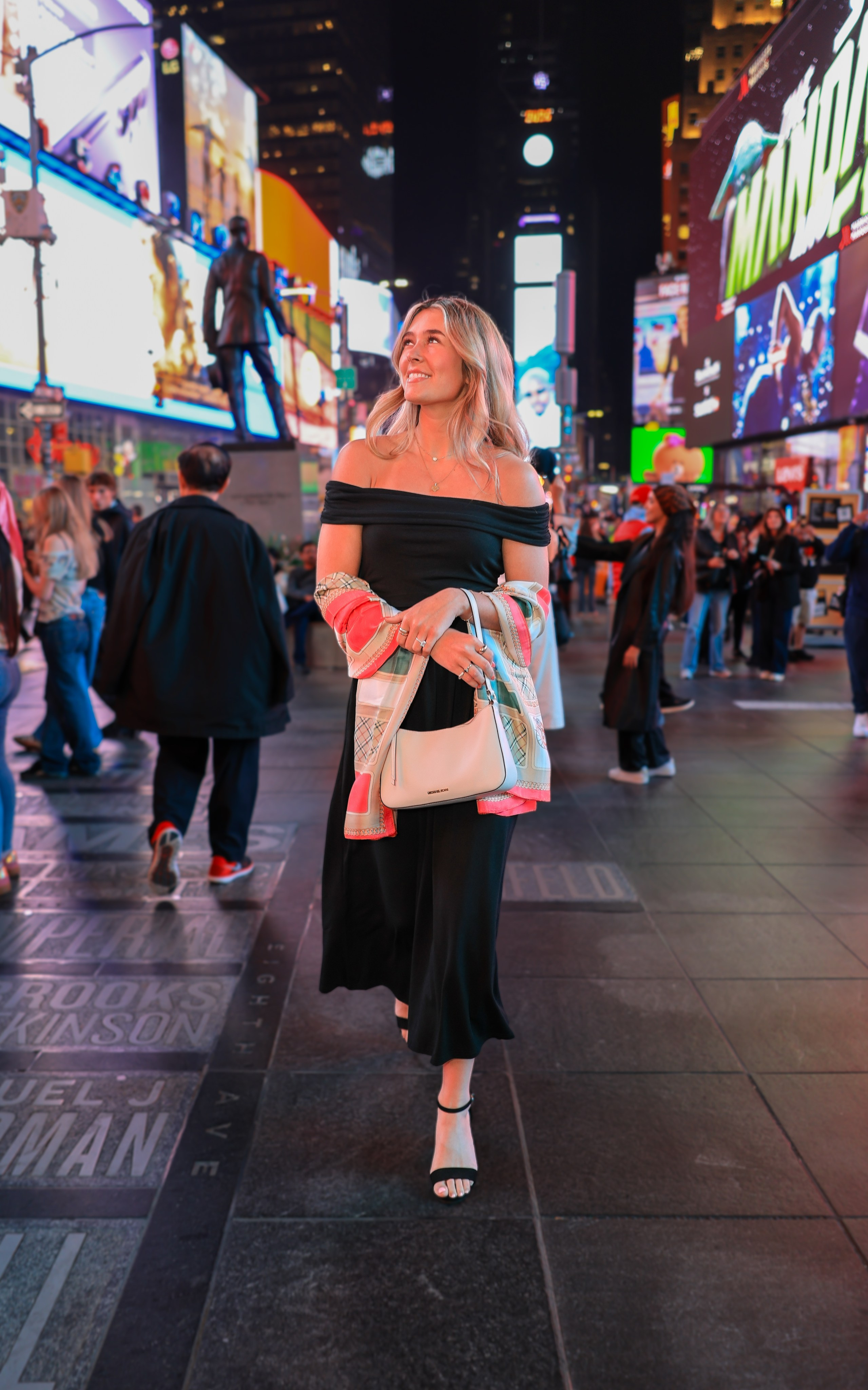 Times Square. Photographer Jesus Mendez