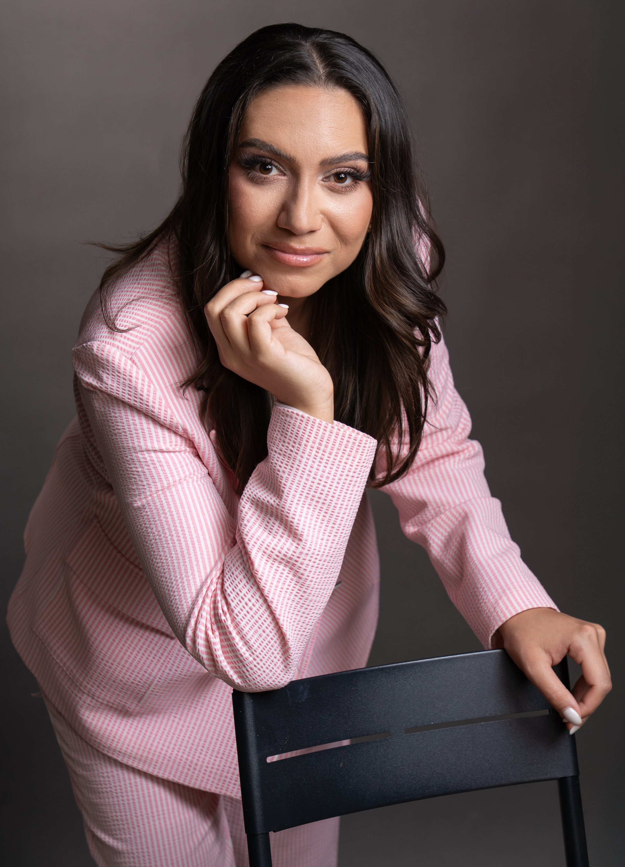 Studio Portraits. Gabriela Nita — Portrait Photographer and Videographer in Bucharest, Romania