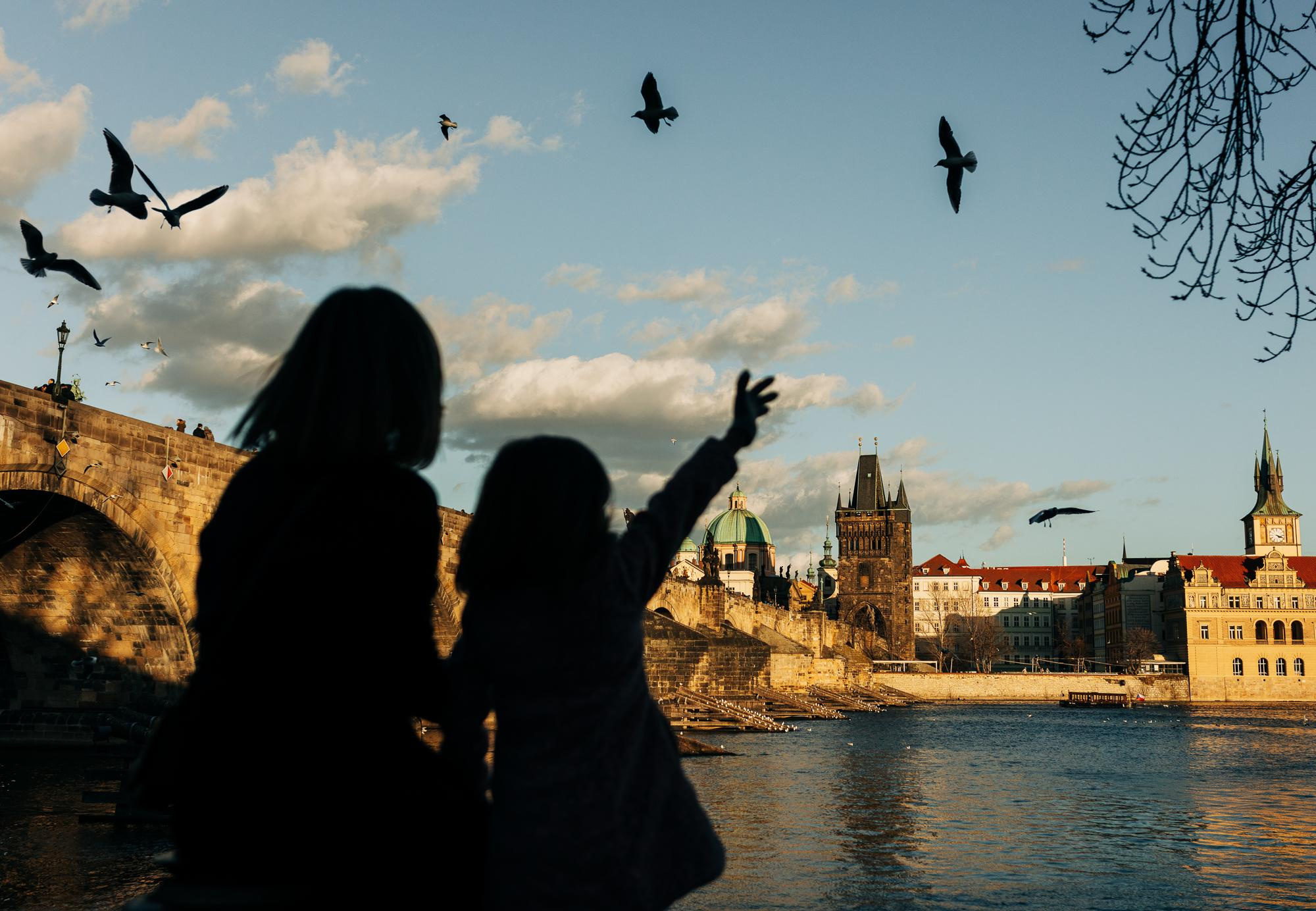 Photoshoot of a mother and daughter. Family and wedding photographer in Prague Natalia Fedori