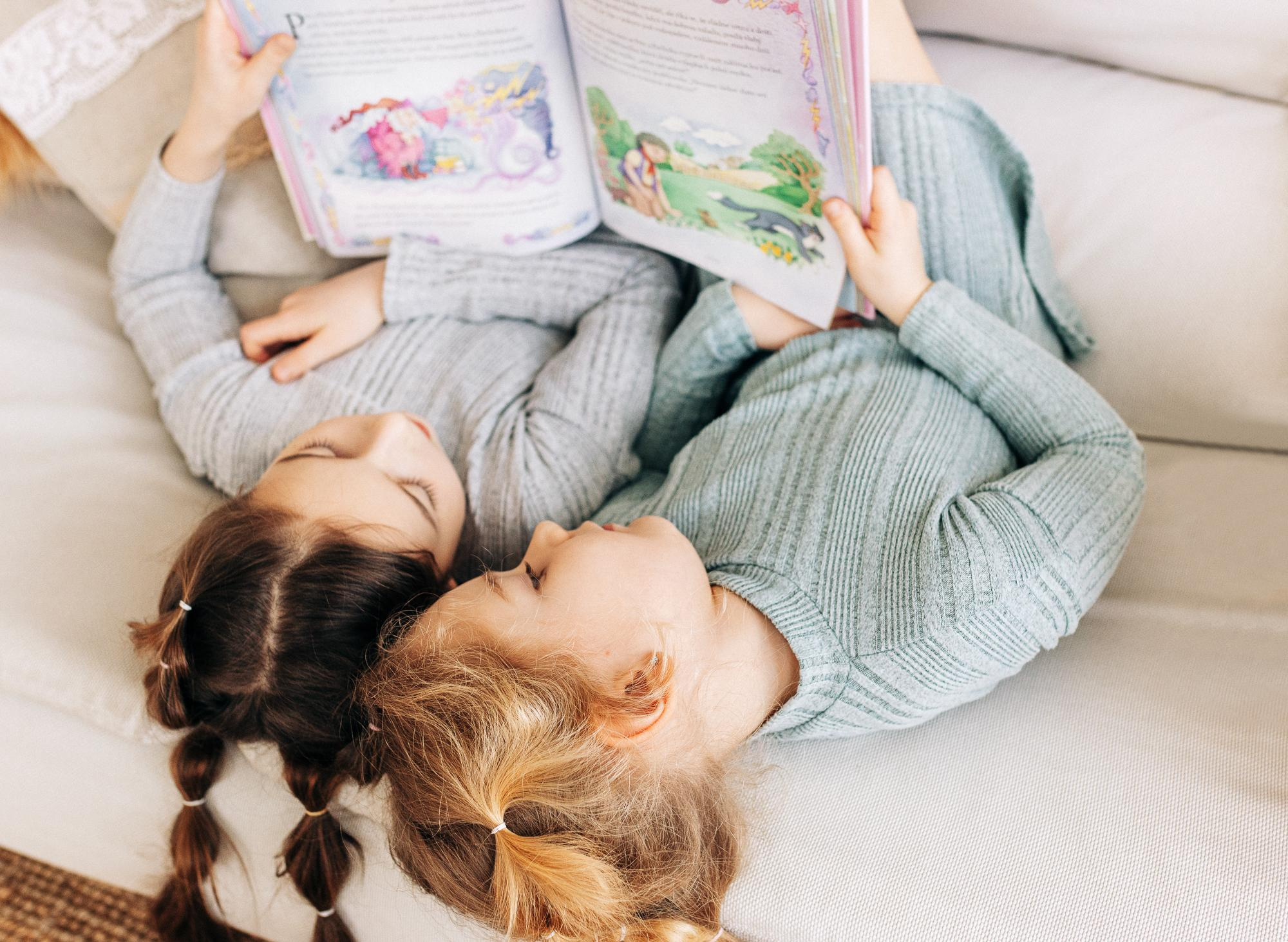 Семейная фотосессия с домашним любимцем. Family photoshoot