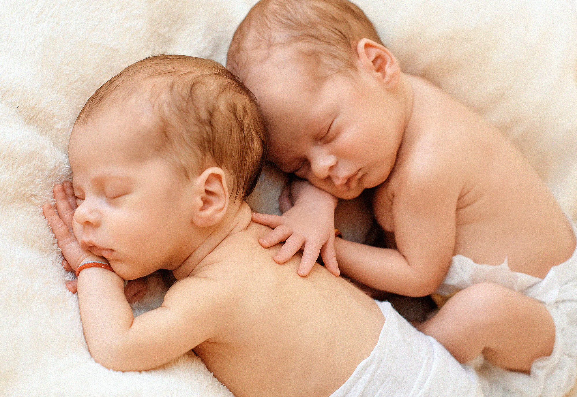 Фотосессия новорожденного малыша в Праге. Family and wedding photographer in Prague Natalia Fedori