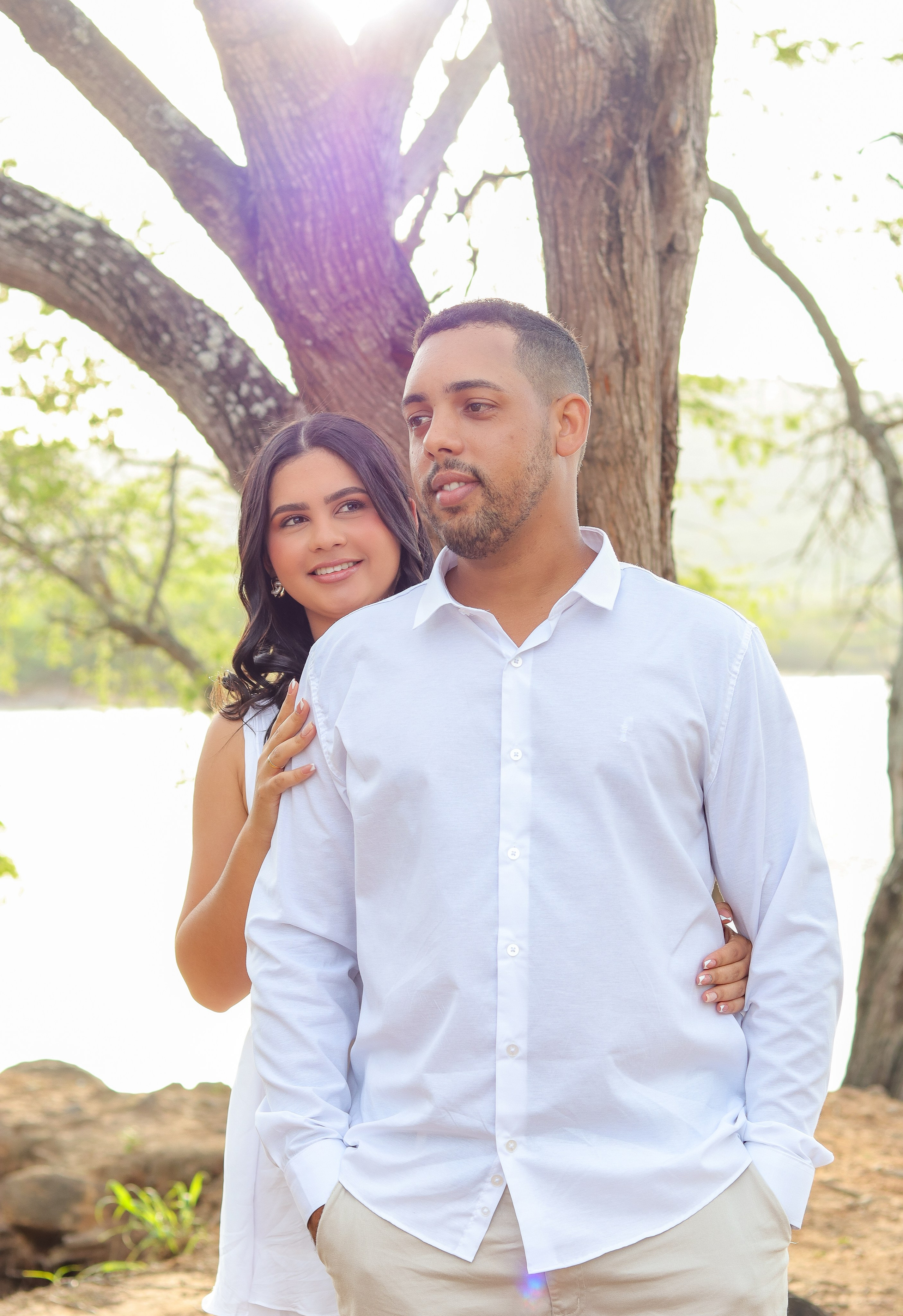Fotografia de Casal. Através da Foto — Lesengny Machado — Fotografia e Maquiagem
