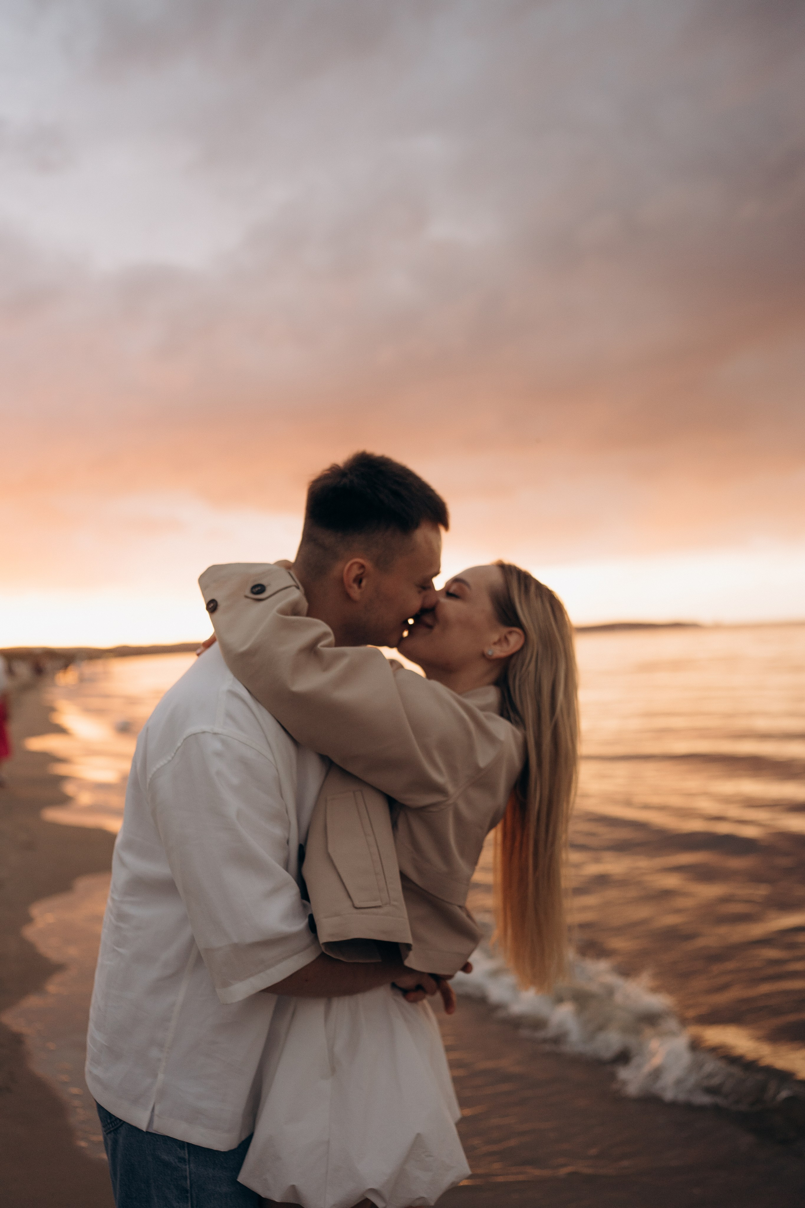 Gleb i Nastassia. Home