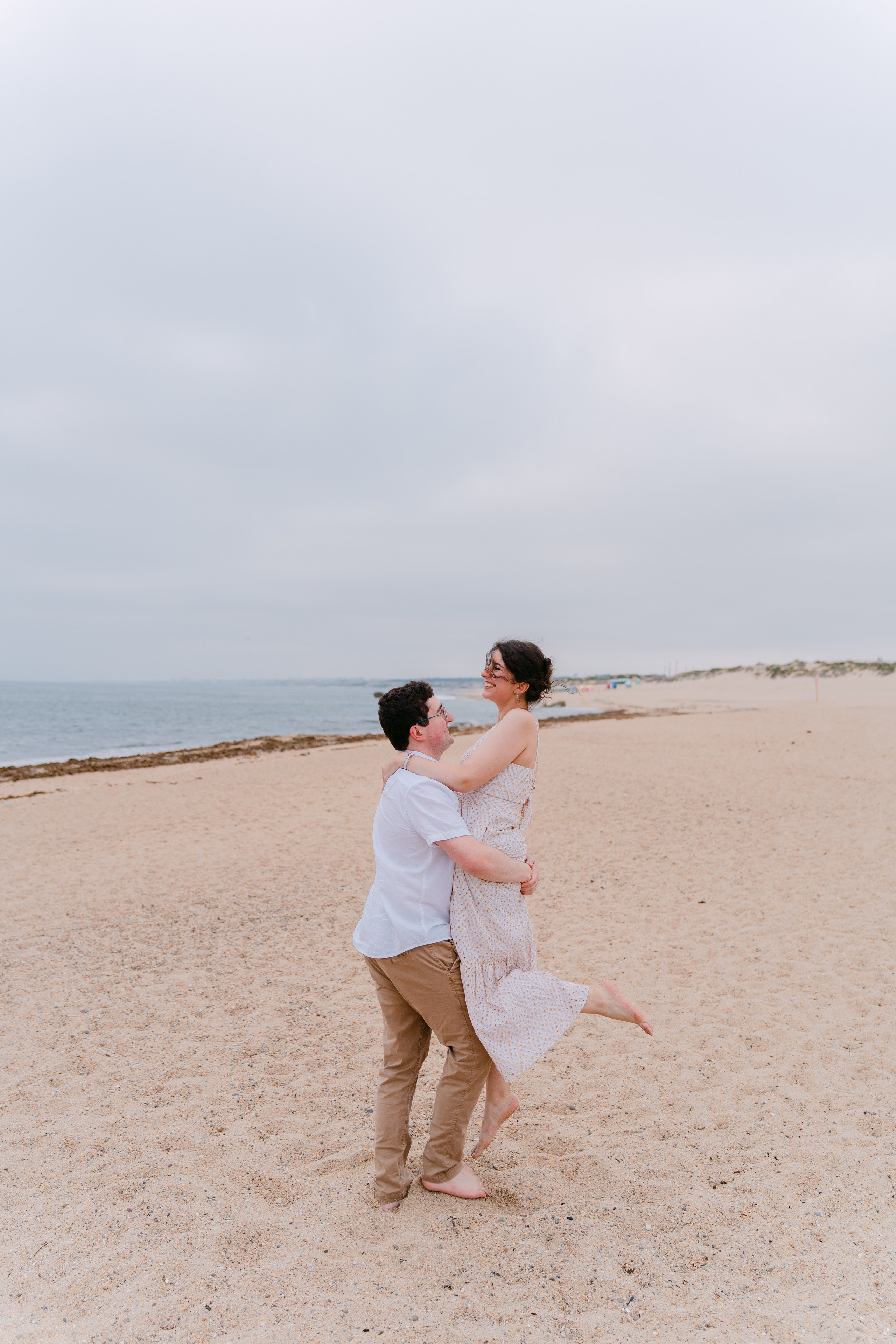 Wedding proposal at Senhor da Pedra. Fotógrafo de casamentos e ensaios para casais em Porto