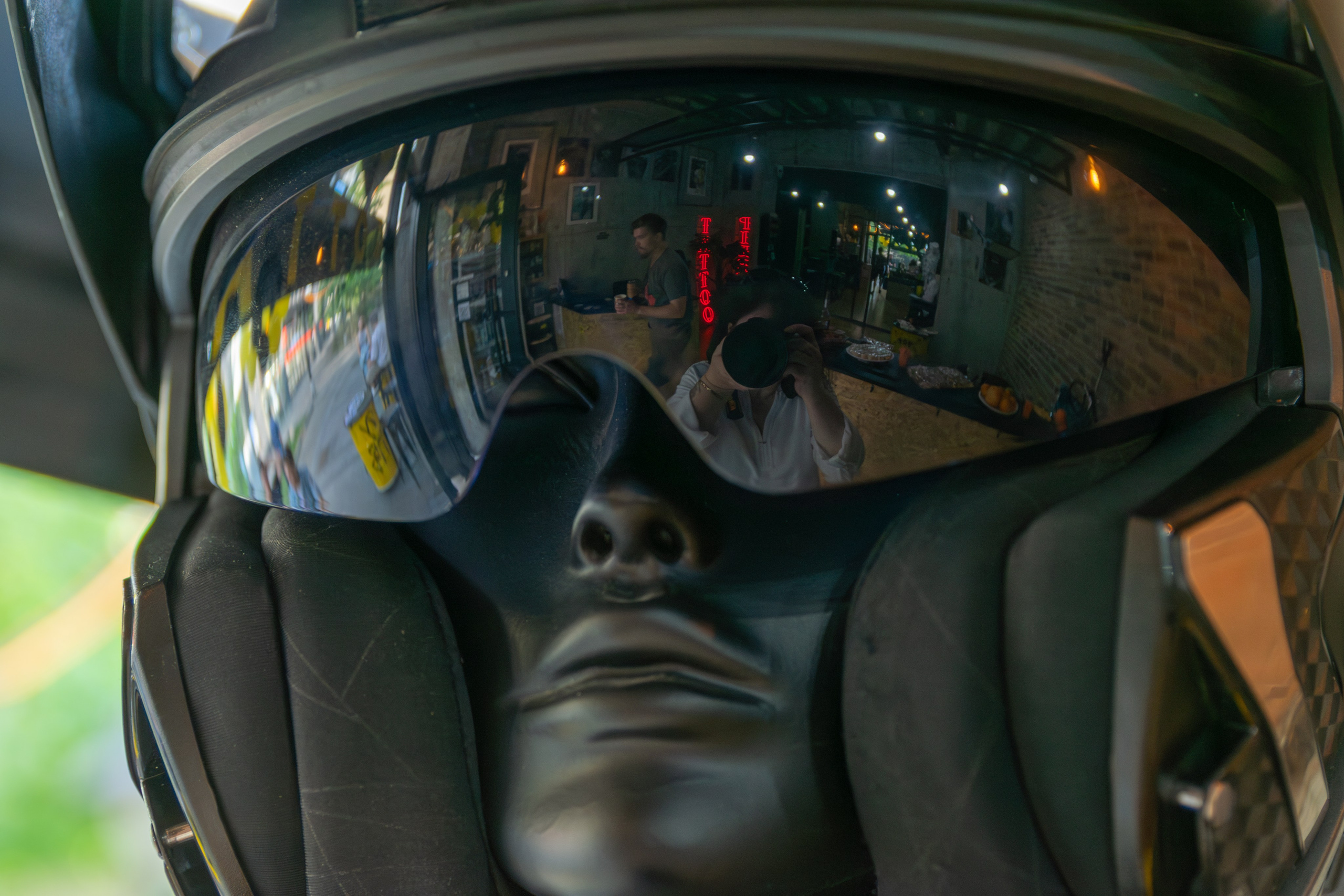 Репортажная фотосессия с открытия TATTO ROY в Белграде, Сербия. Виктория Федосеенко, фотограф в Сербии