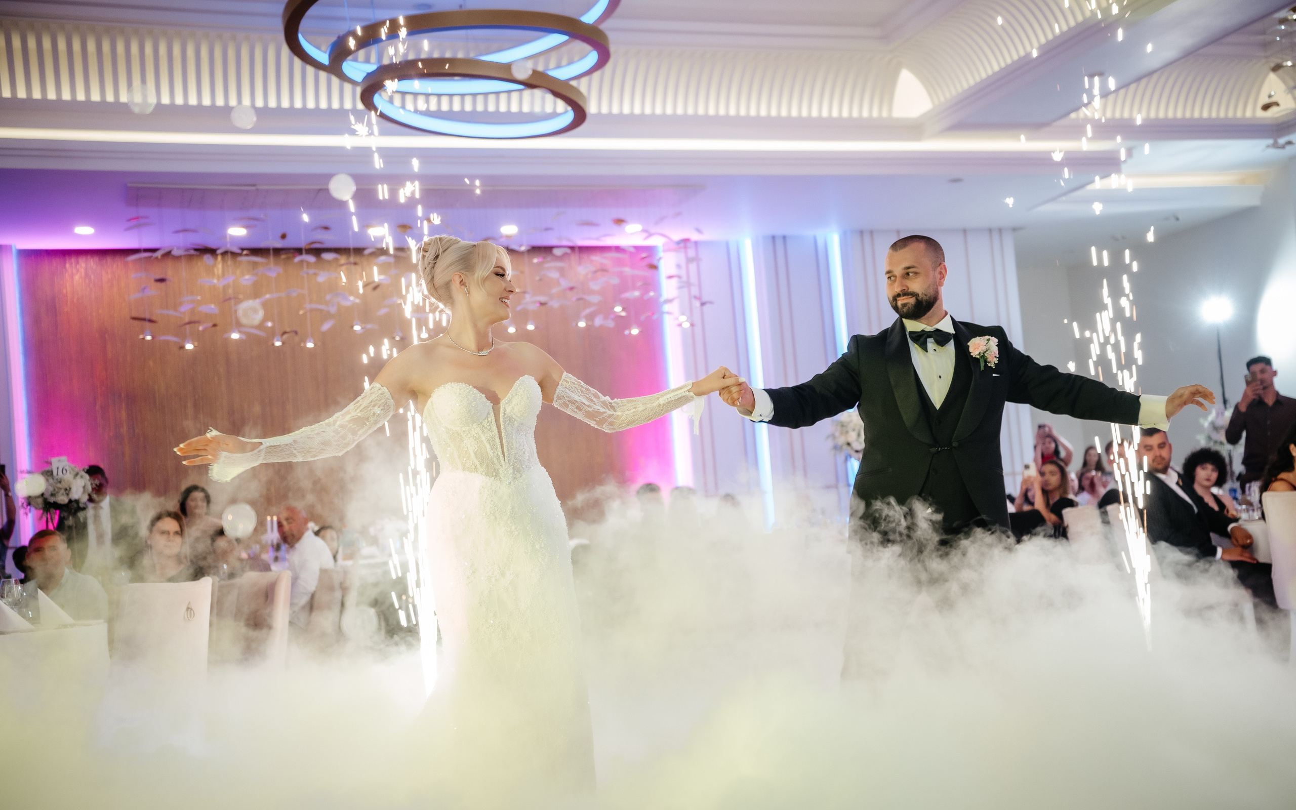 🤎 G a b r i e l a & D a n i e l - Wedding Day Preview. Wedding & Family Photographer