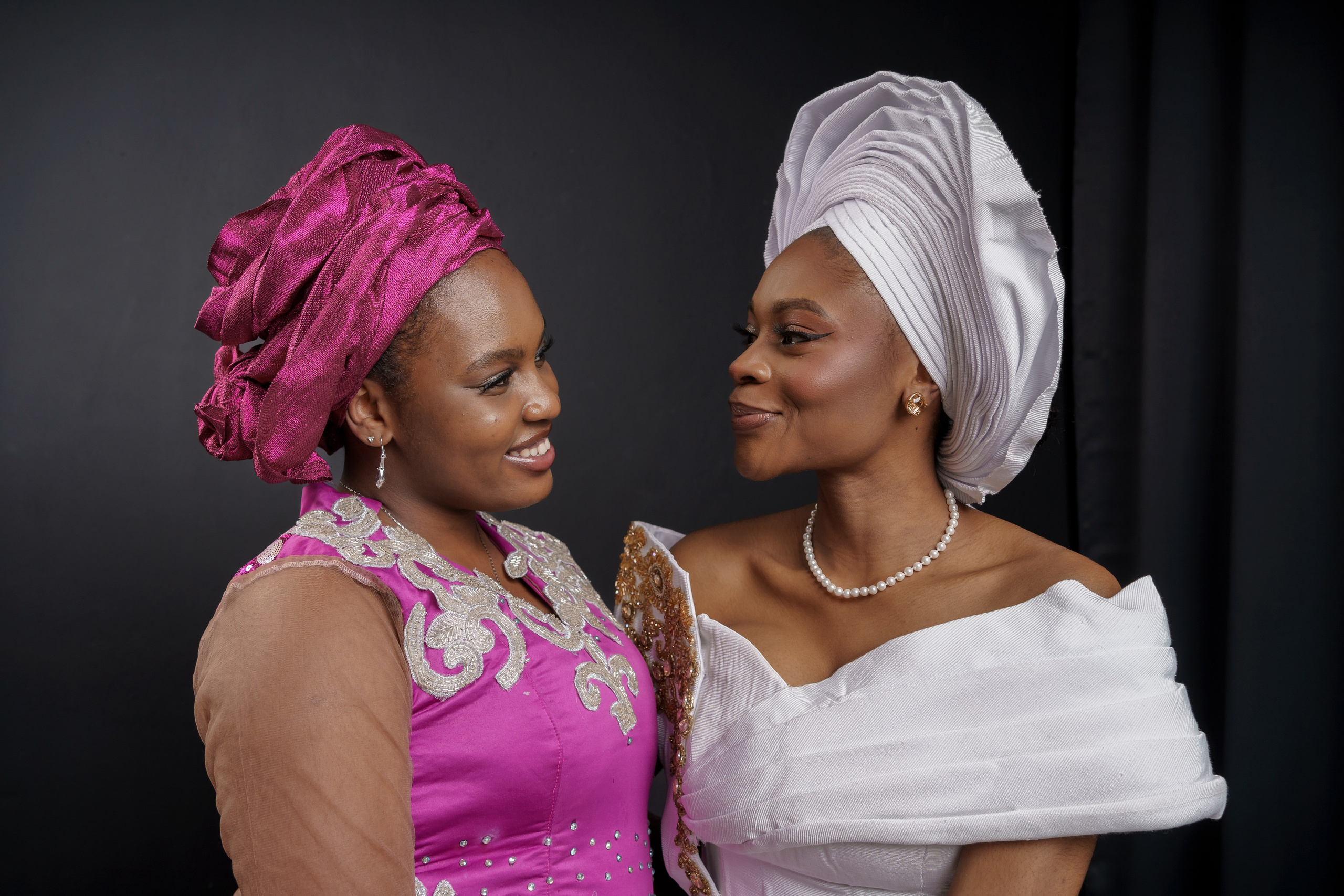 National Suits. Fotograf Katowice – sesje indywidualne, rodzinne, ślubne