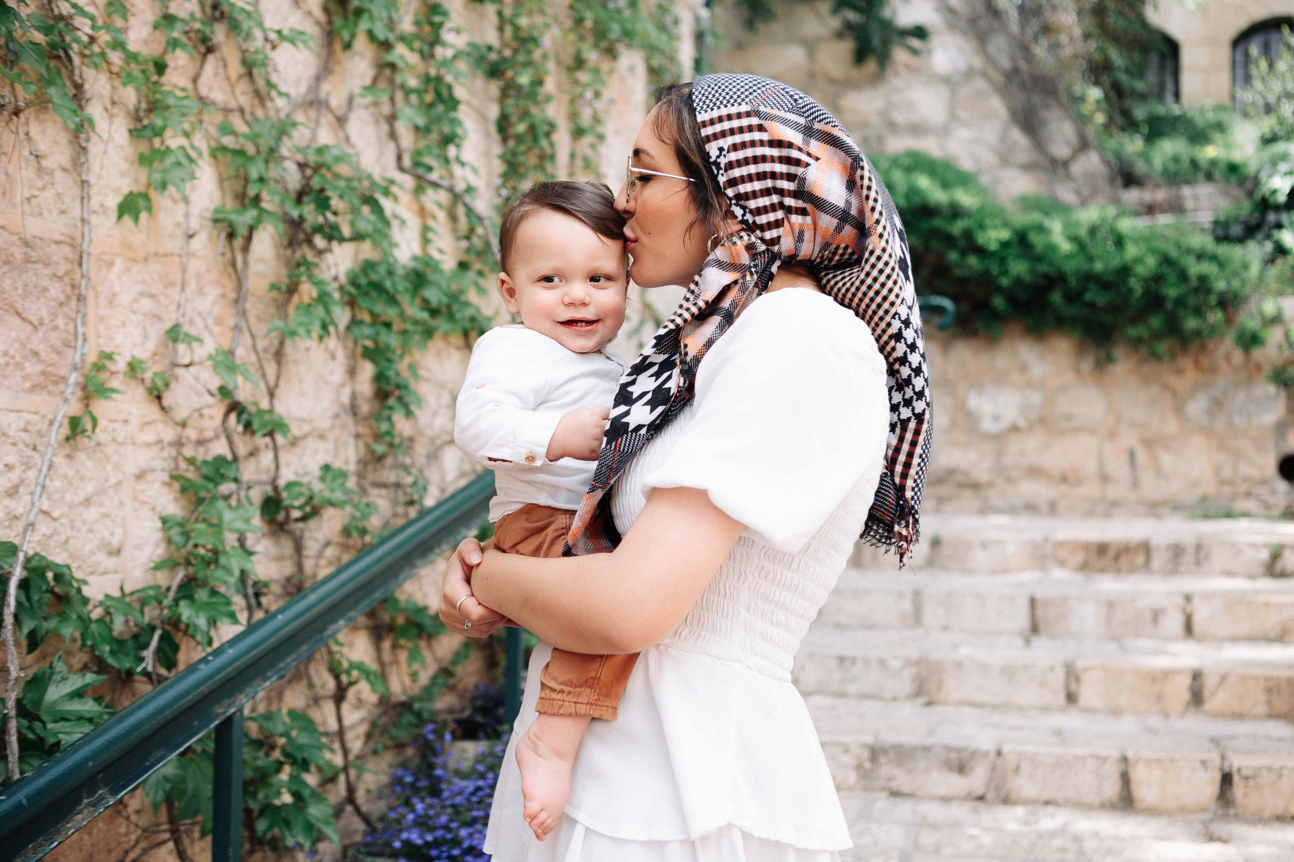 FAMILY PHOTOSESSION IN YAMIN MOSHE. Https://shi-photo.com/