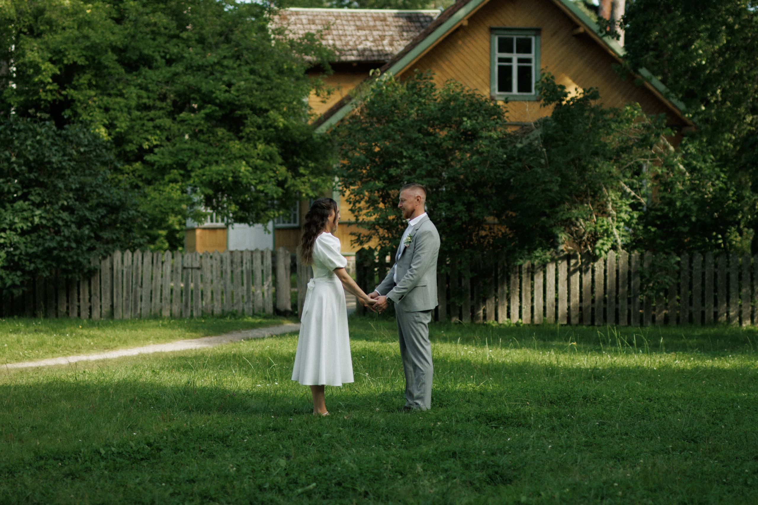V&V Wedding. Emily Photography