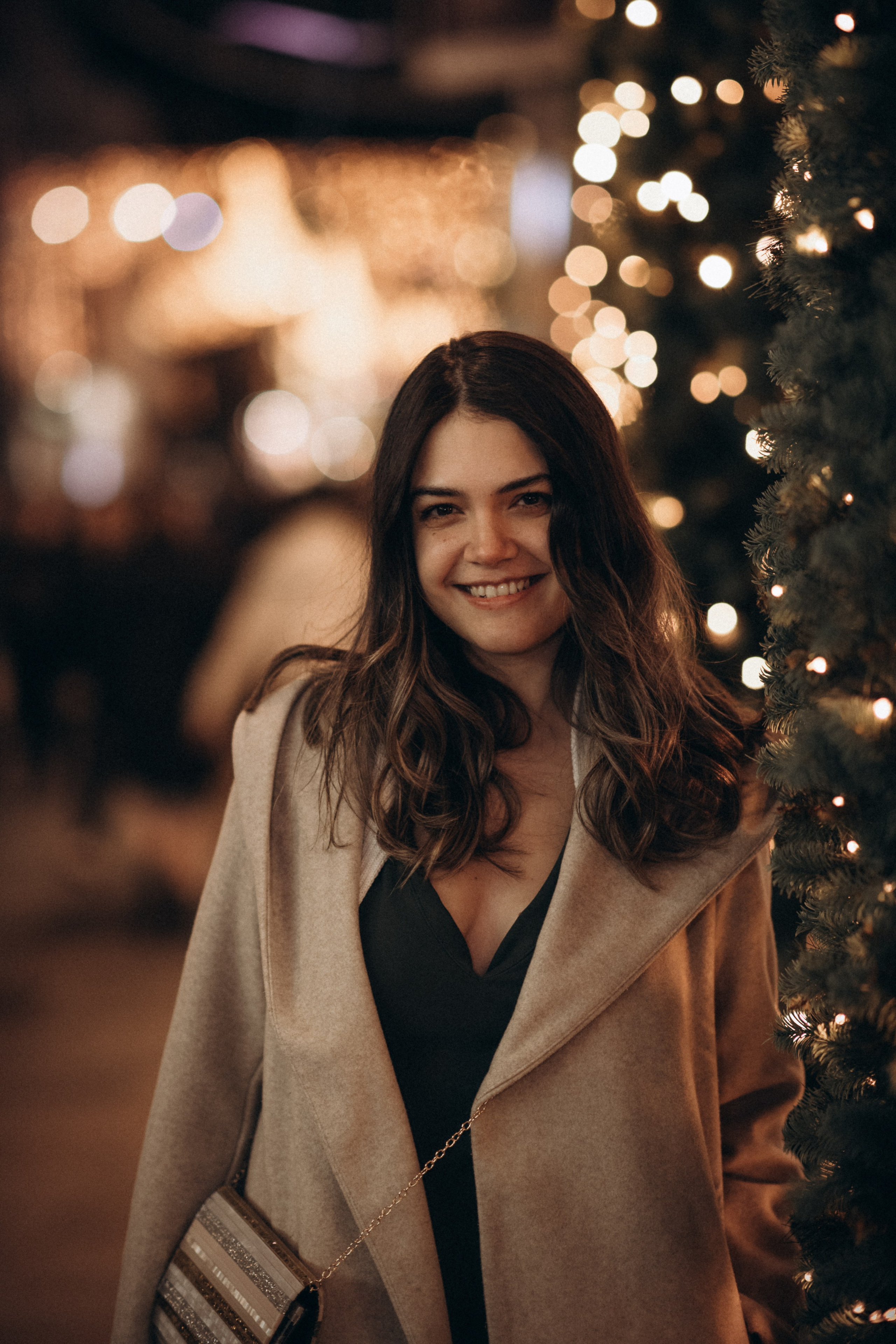 Romantic photoshoot in Dublin. Wedding & Family photographer in County Donegal and Dublin, Ireland