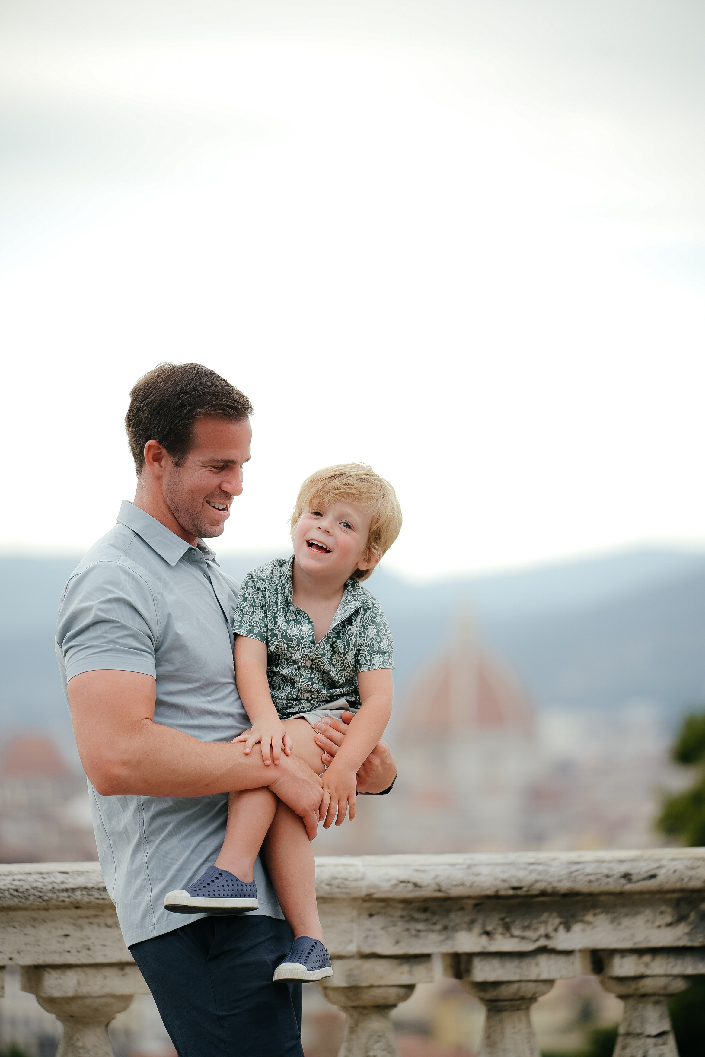 Nicole & Family. Wedding Photographer in Italy