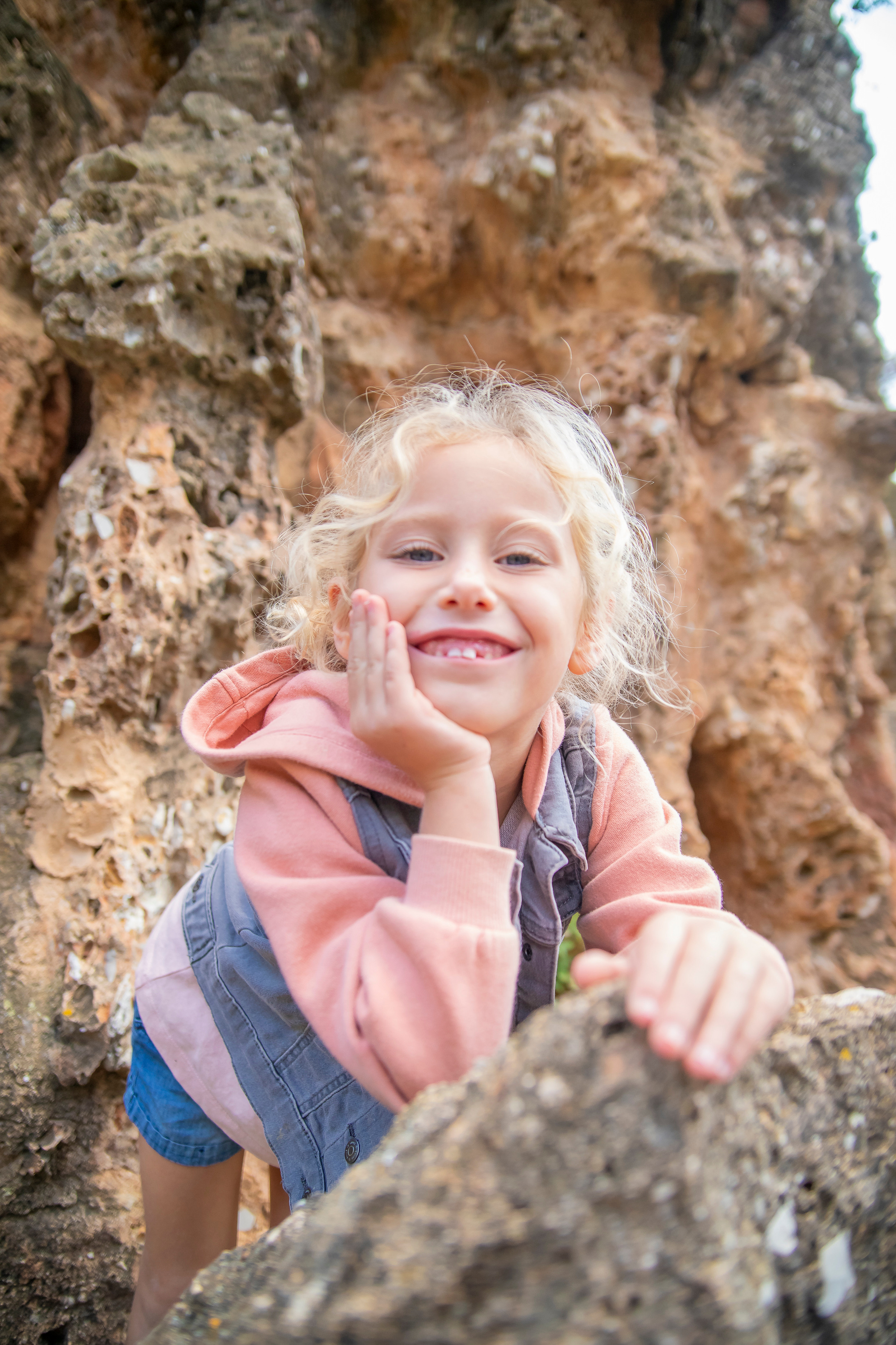 Victoria. Фотограв в Испании Таррагоне