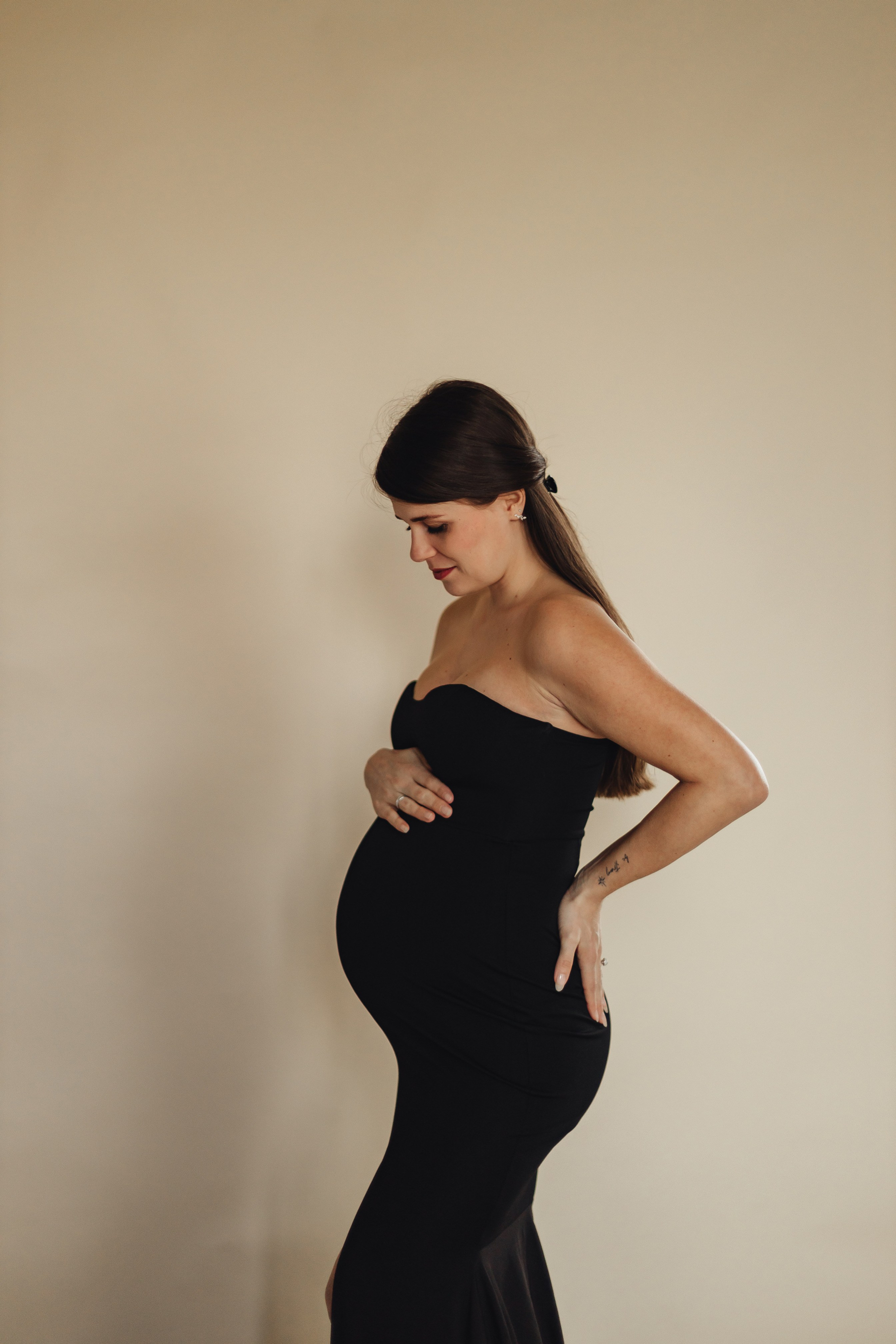 Babybauch. Hochzeitsfotografin Bochum | Halyna Reiche Fotografie NRW