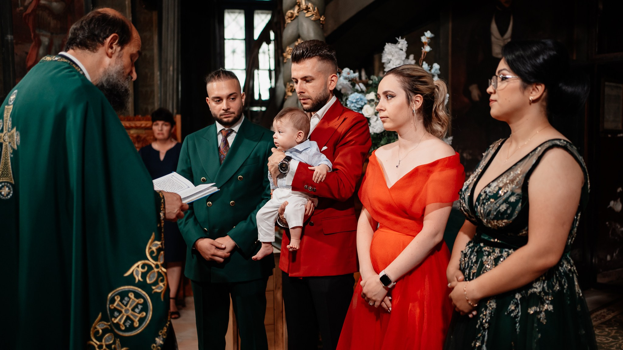 Fotograf de Botez în București- Mihai Popa Fotograf. Fotograf Nuntă & Botez București - Mihai Popa | Dincolo de oameni, imortalizez emoții!