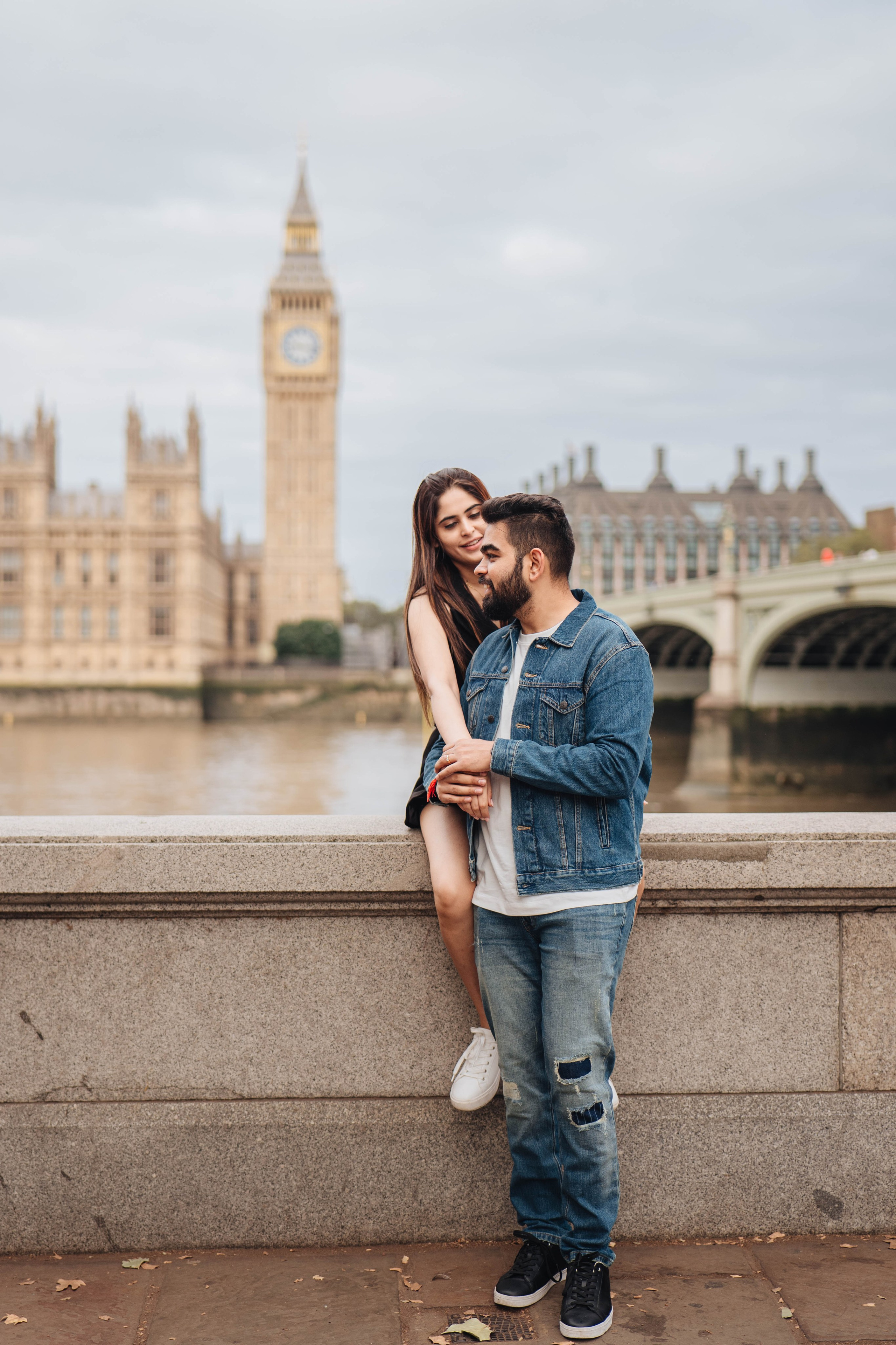 October in London. Wedding and family photographer in London