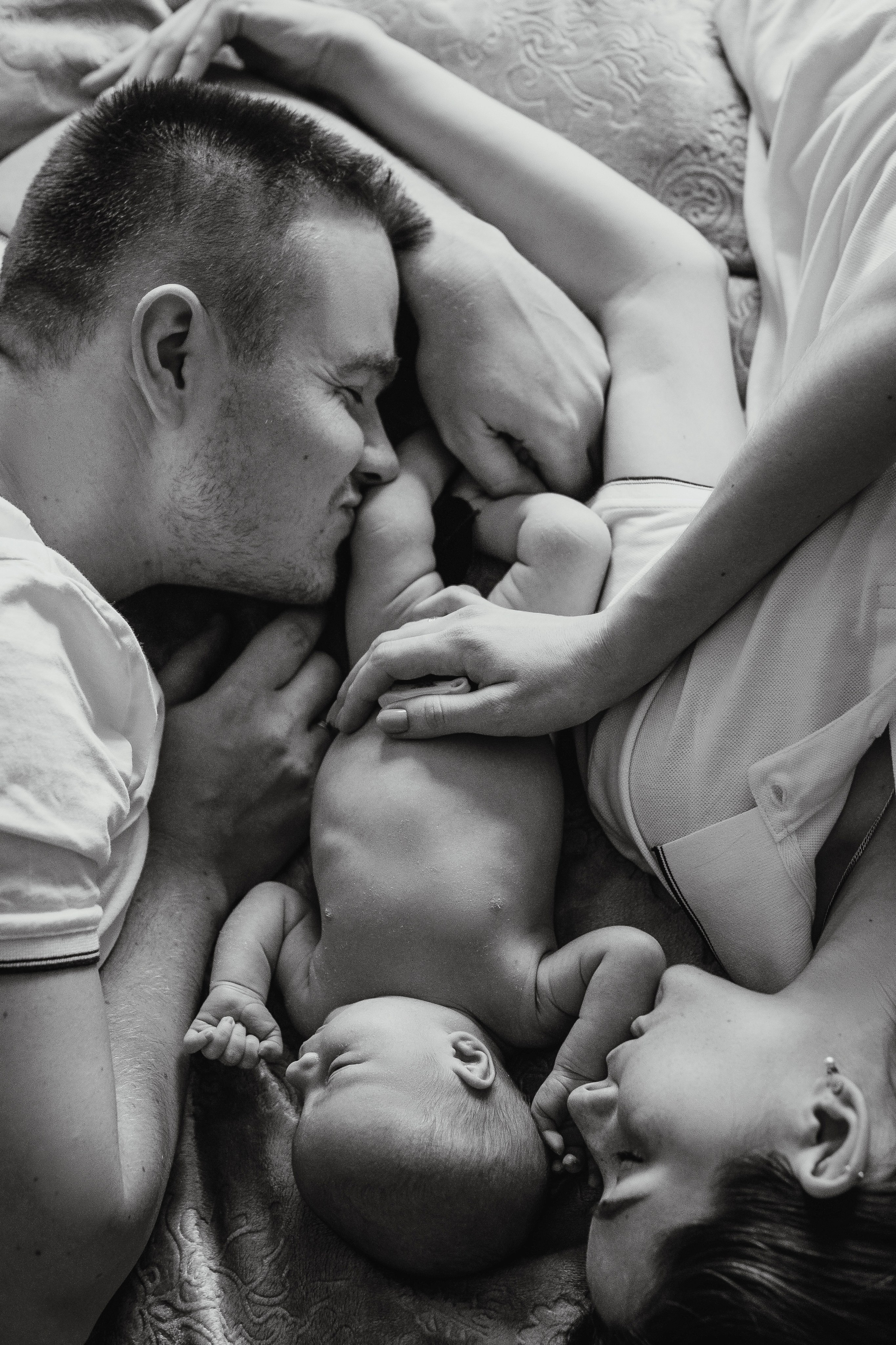 Home Newborn Photography – Candid & Intimate Moments. Alisa Tant — Family and newborn photographer Bucks County, Montgomery county, Philadelphia, NJ