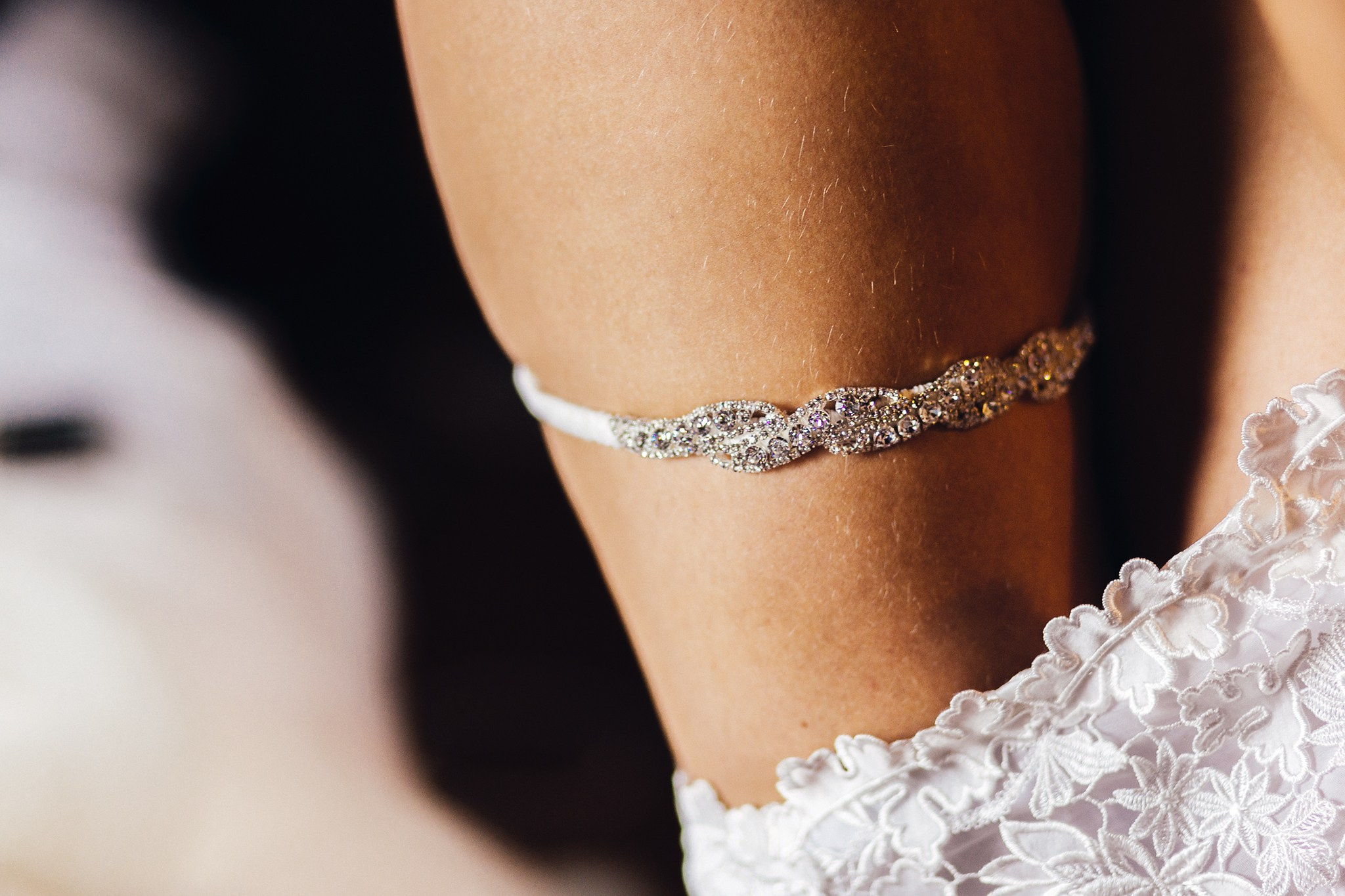 Gavin & Jessica, Evia. Denny Savon — Photographer in Santorini | Weddings, Love Stories & Flying Dress