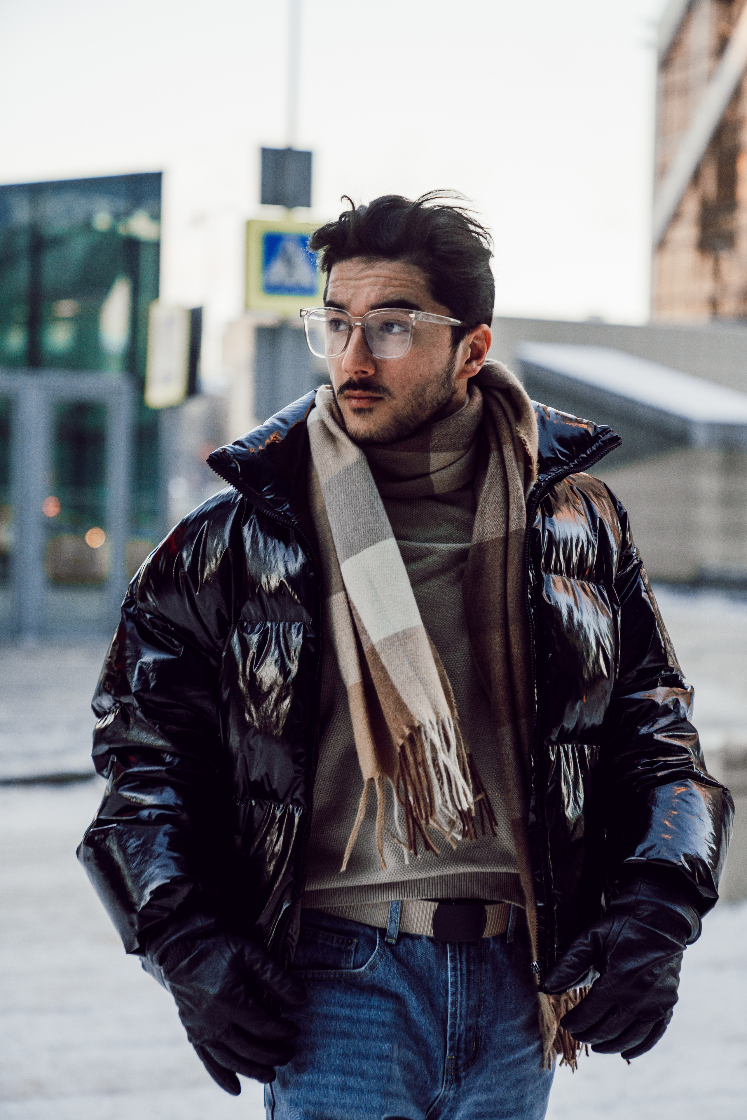 Male portrait on the background of Moscow city. Photographer in Uzbekistan and Samarkand Djasur Marupov