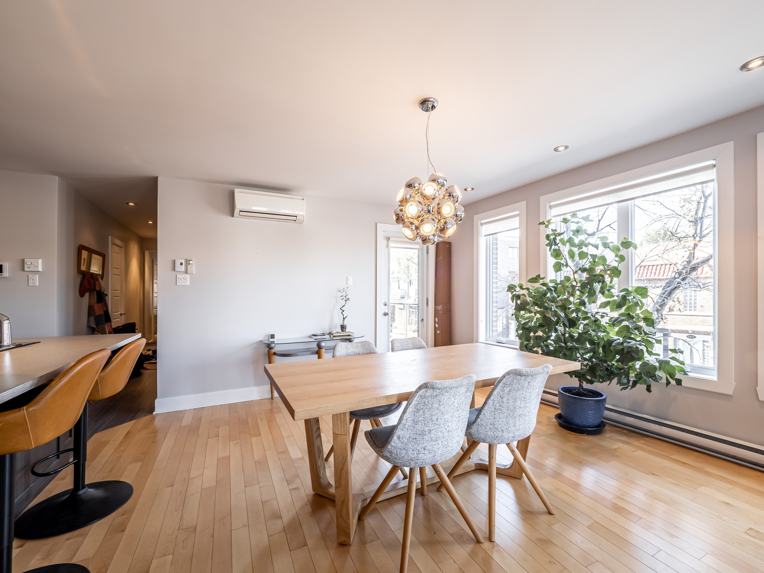 Immobilier. Mimosa Studios — Maternity & Family Photographer in Montreal