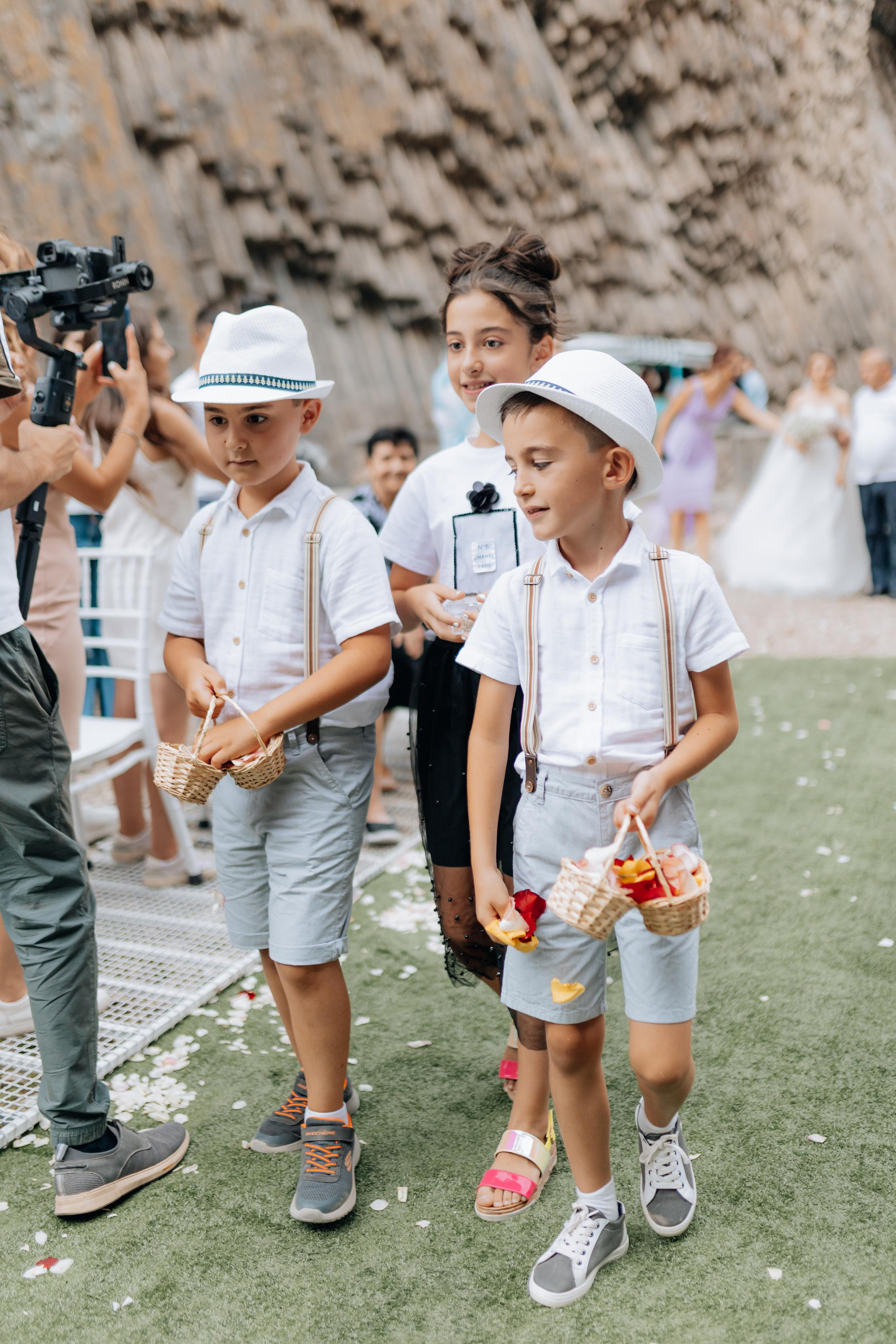 Վարդան և Լիլիթ. Taron Yesayan Wedding & Family photographer