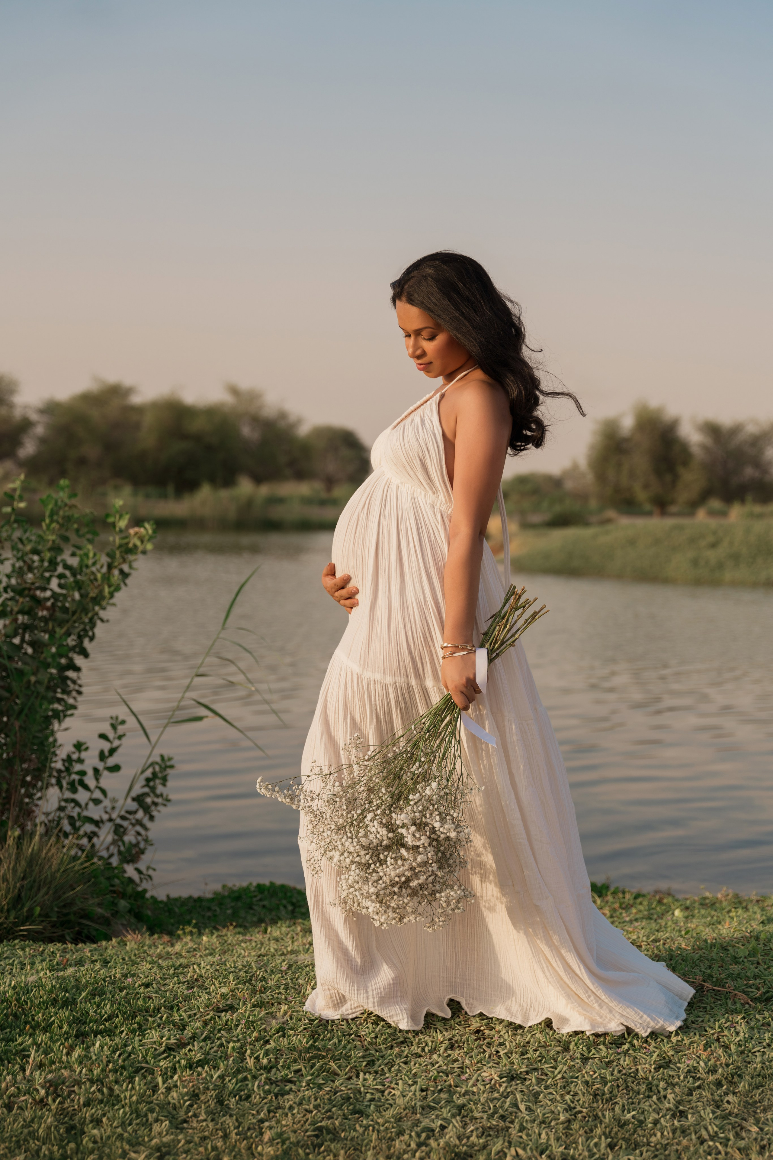 By the lake. Angela Iakovleva — Family Photographer in Dubai