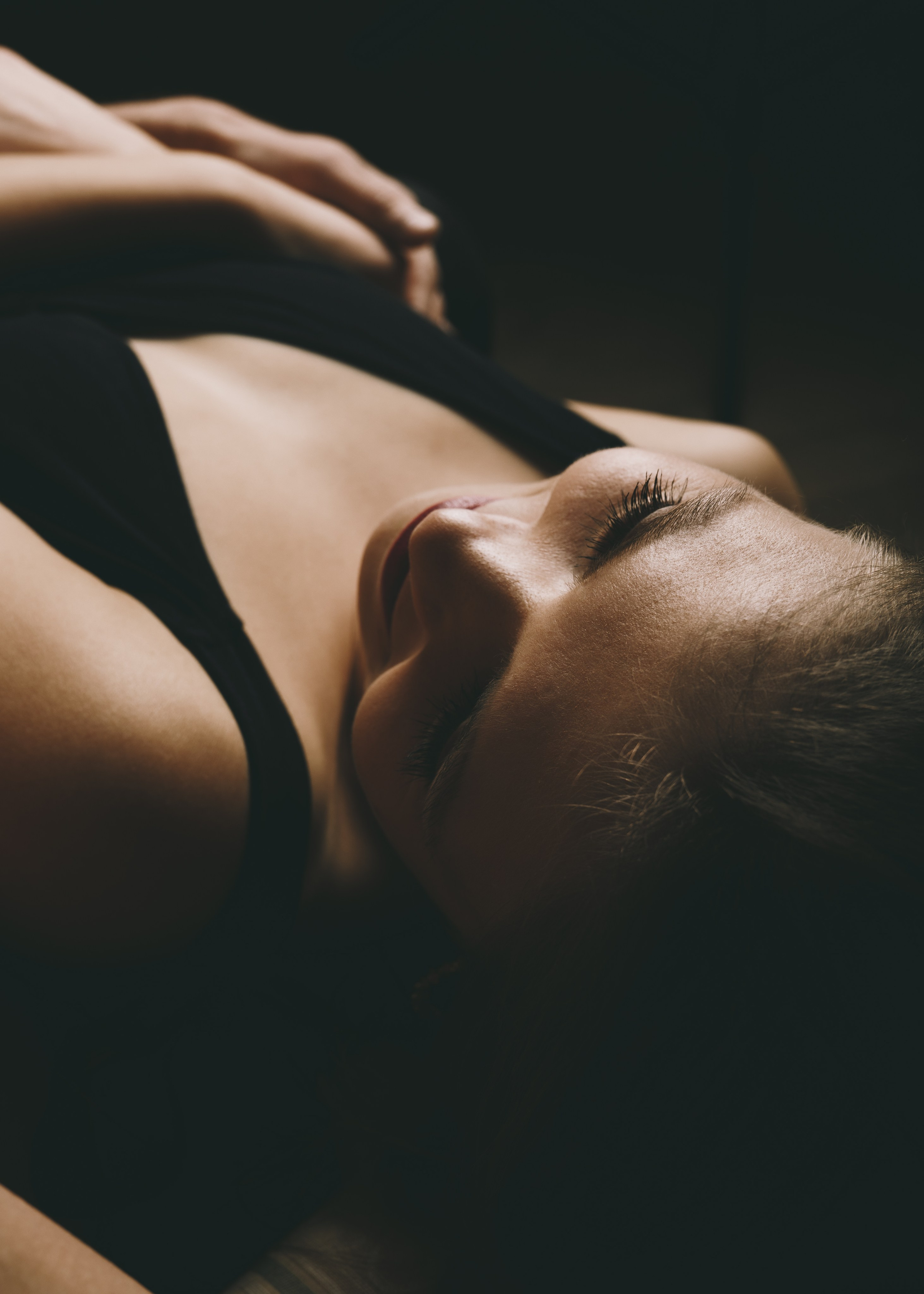 Portretu izlase. Sajūtu un mirkļu fotogrāfs no Rīgas, Mārtiņš Babris