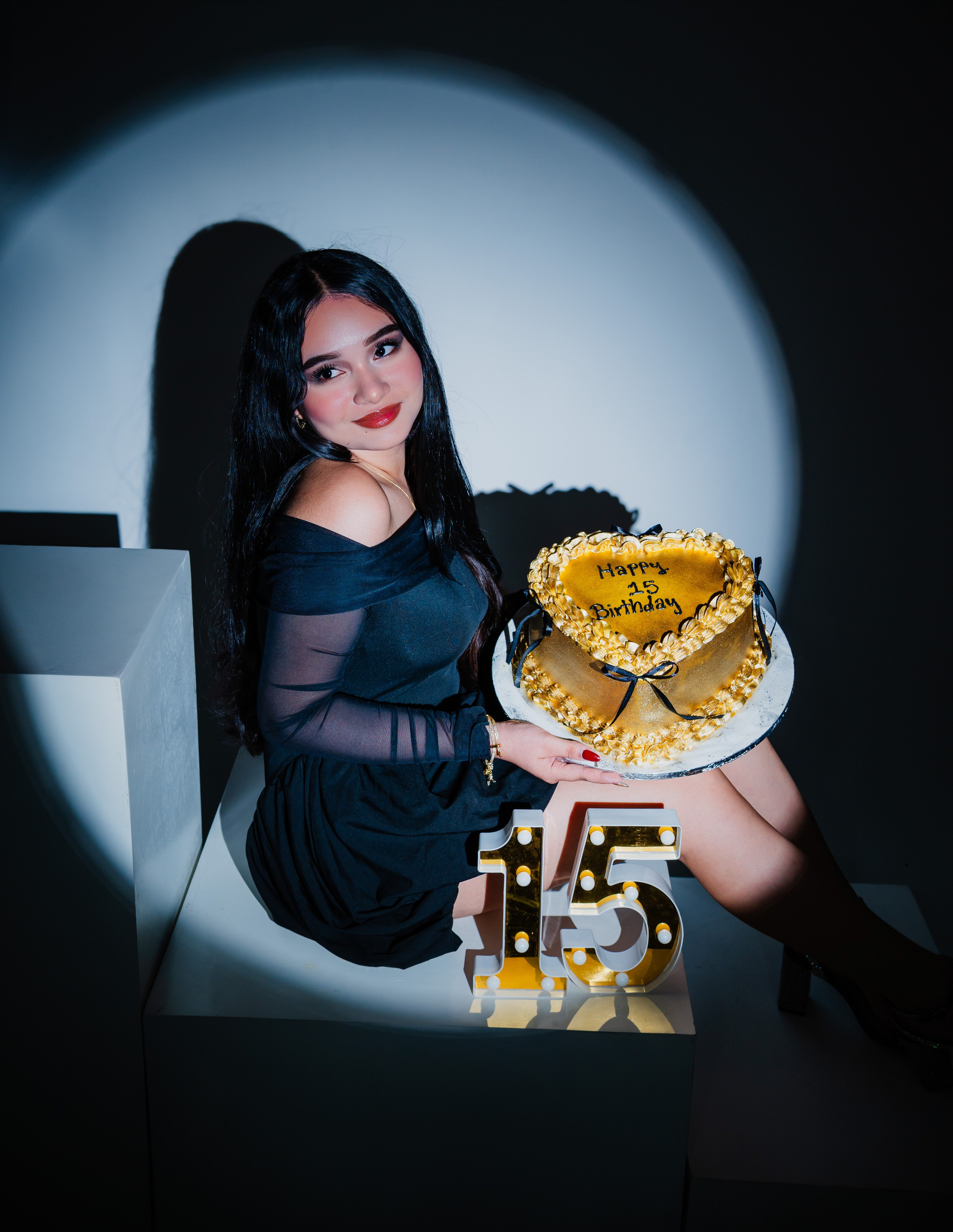 PRE XV. Capmoments PhotographyI’m