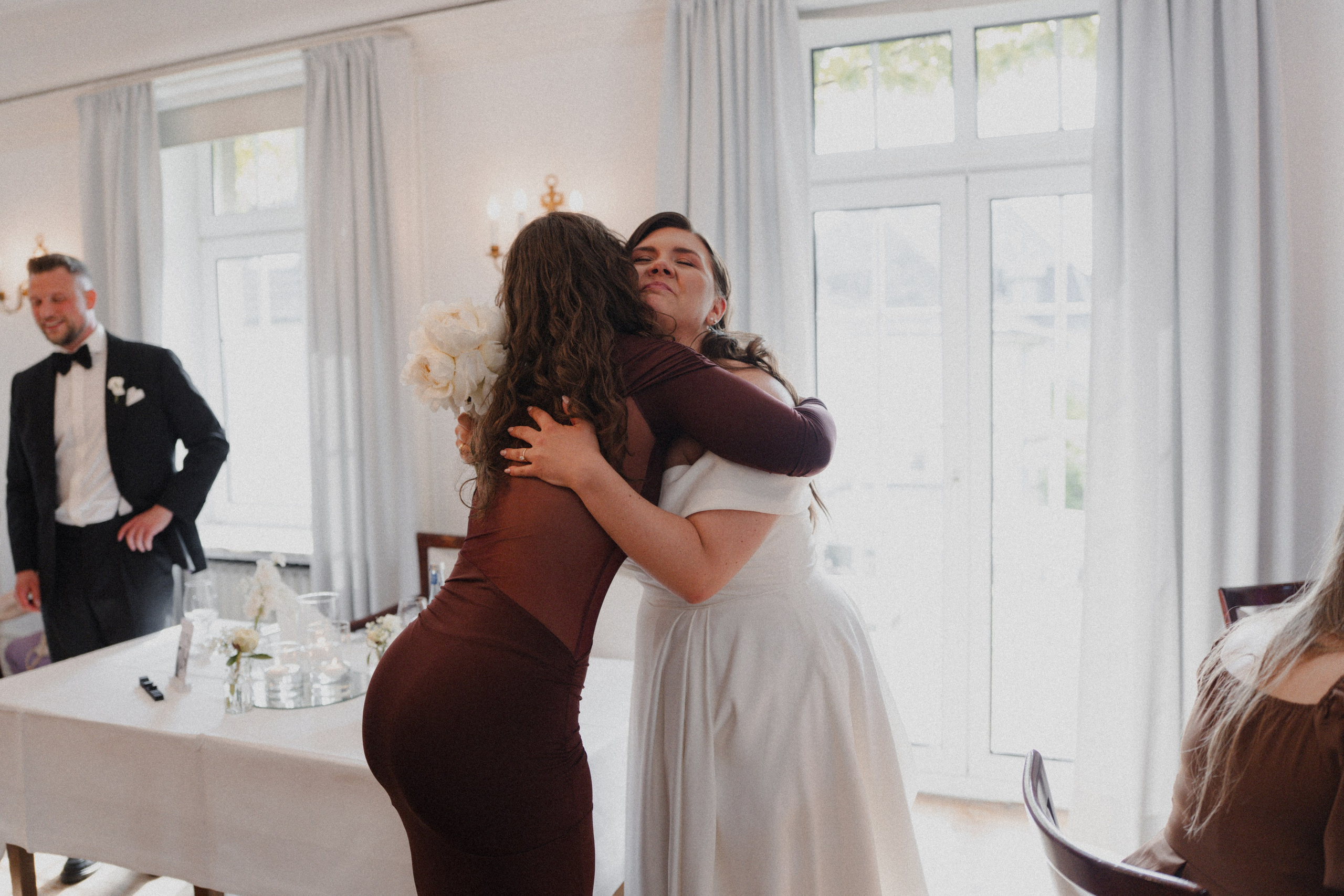 Jessica & Felix I Gesellschaft Harmonie Bochum. Hochzeitsfotografin Bochum | Halyna Reiche Fotografie NRW