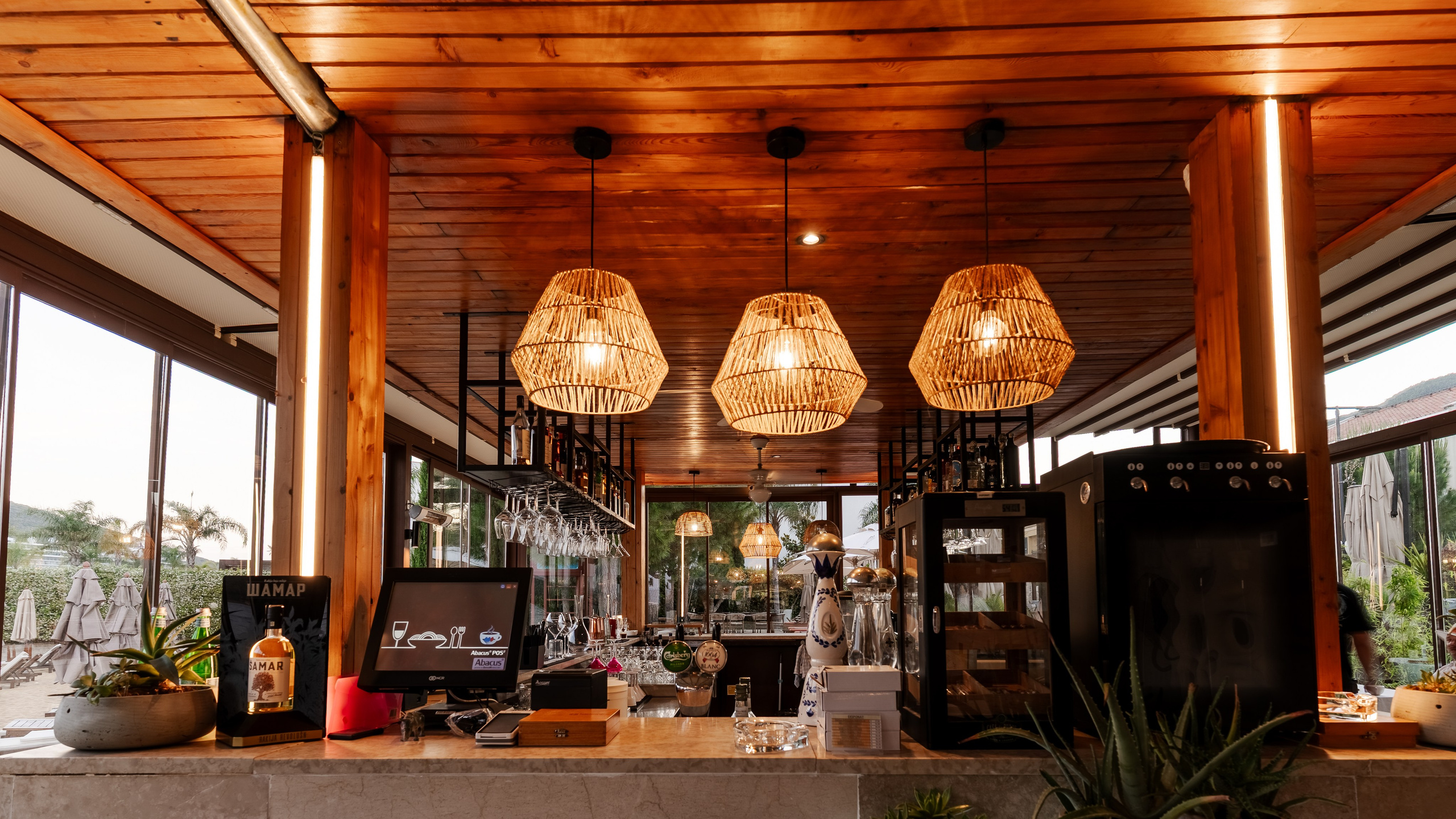 RESTAURANT. PHOTOGRAPHER|VIDEOGRAPHER MONTENEGRO