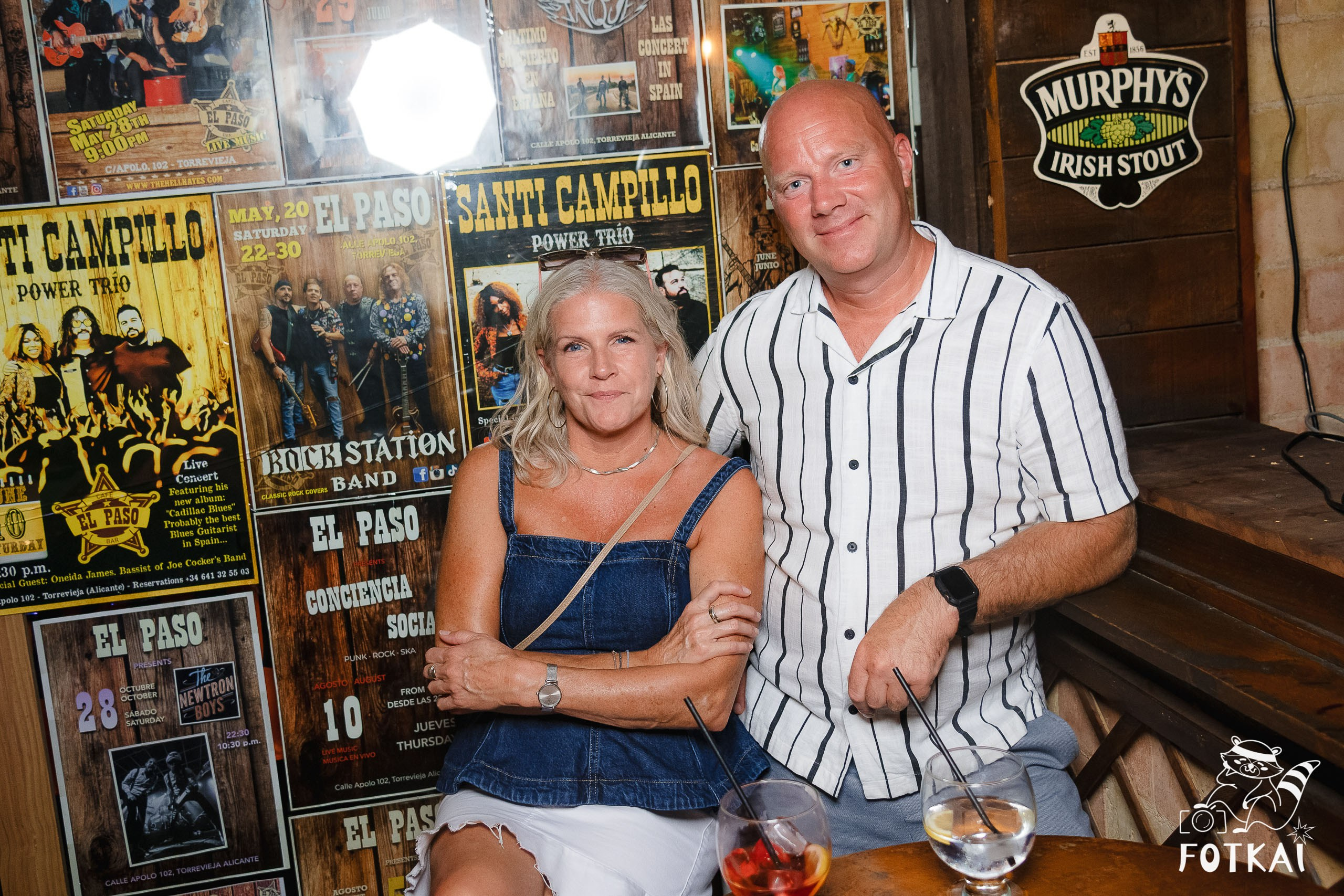 El Paso Rock Bar Torrevieja: Reportaje fotográfico 29.08.25 | FOTKAI