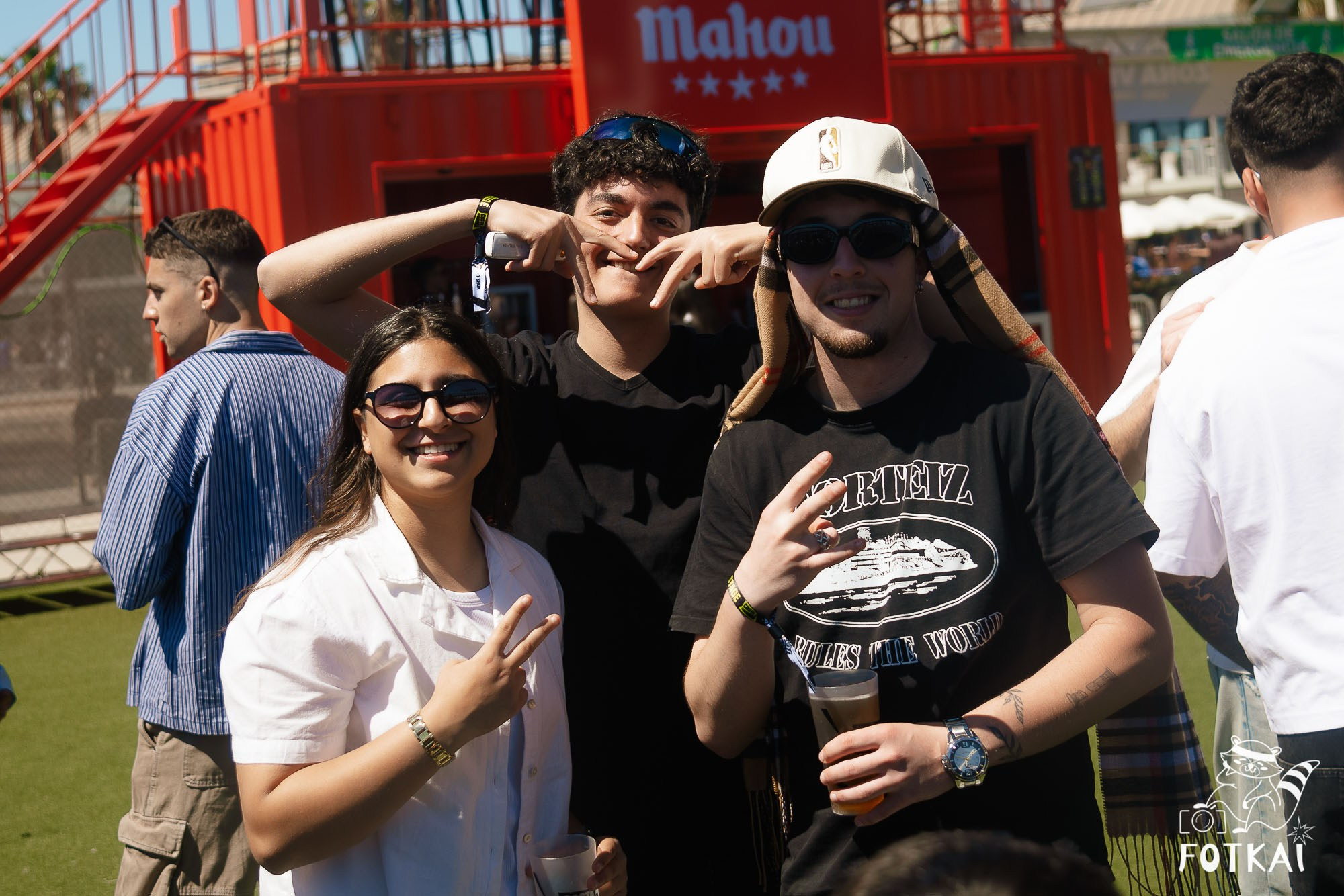 Costa Sonora 2026 Alicante Day 1 Photos — Find Yourself, Friends and Festival Crowd | FOTKAI