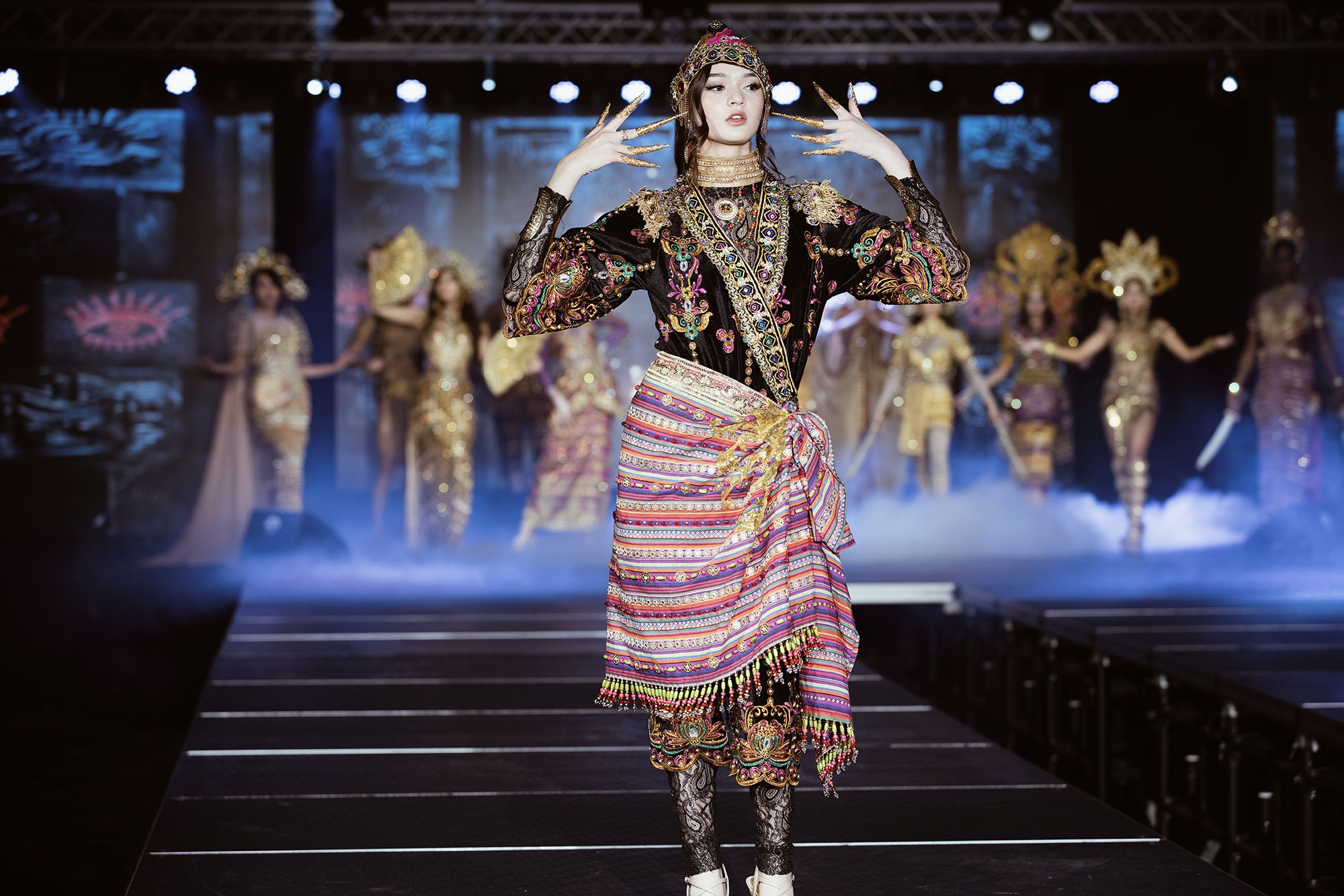 SHOW. Joanna Jin Photography