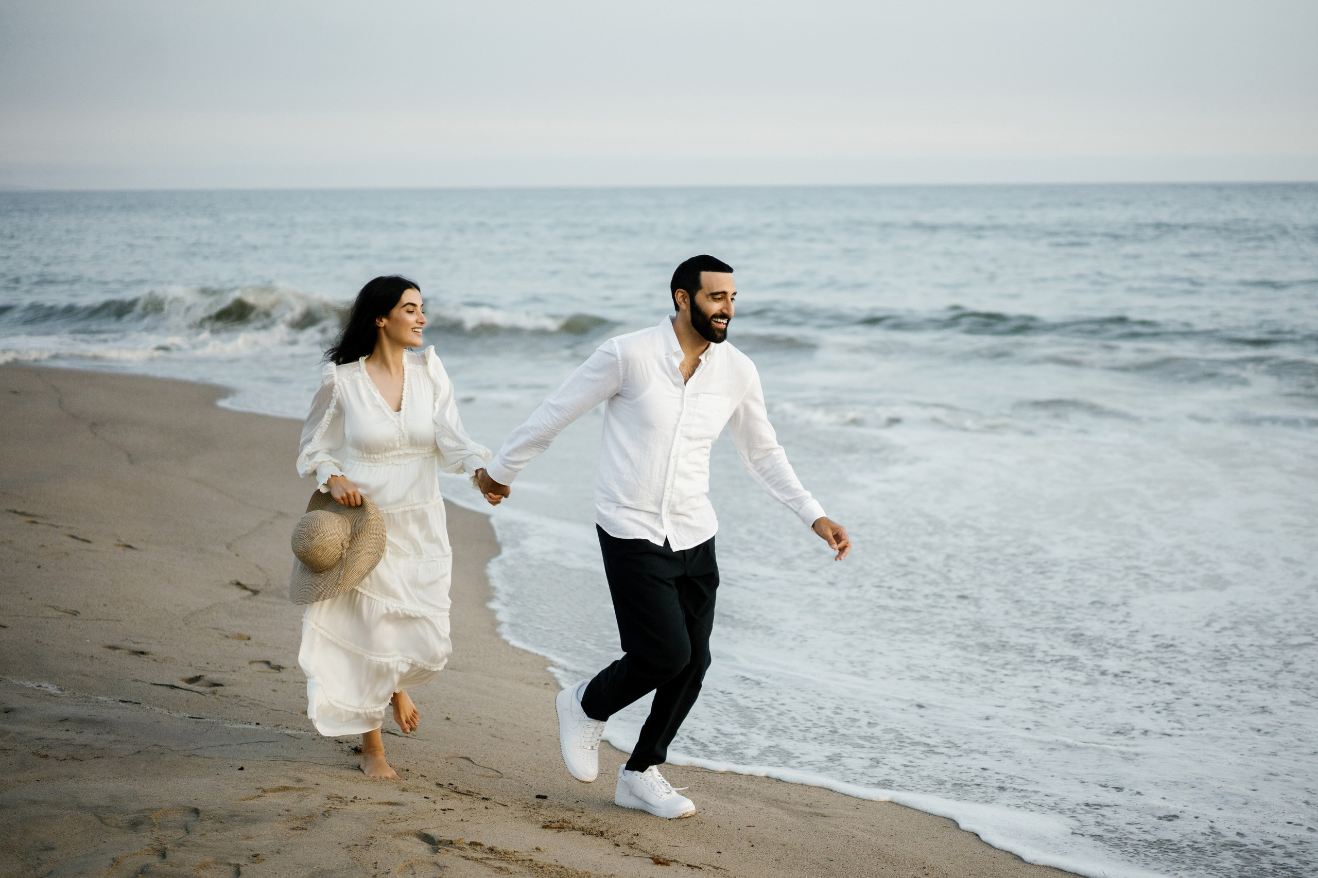 Santa Monica Sunset Engagement Photoshoot. Wedding Photography & Videography Team in California, Los Angeles, San Francisco, San Diego and Travel