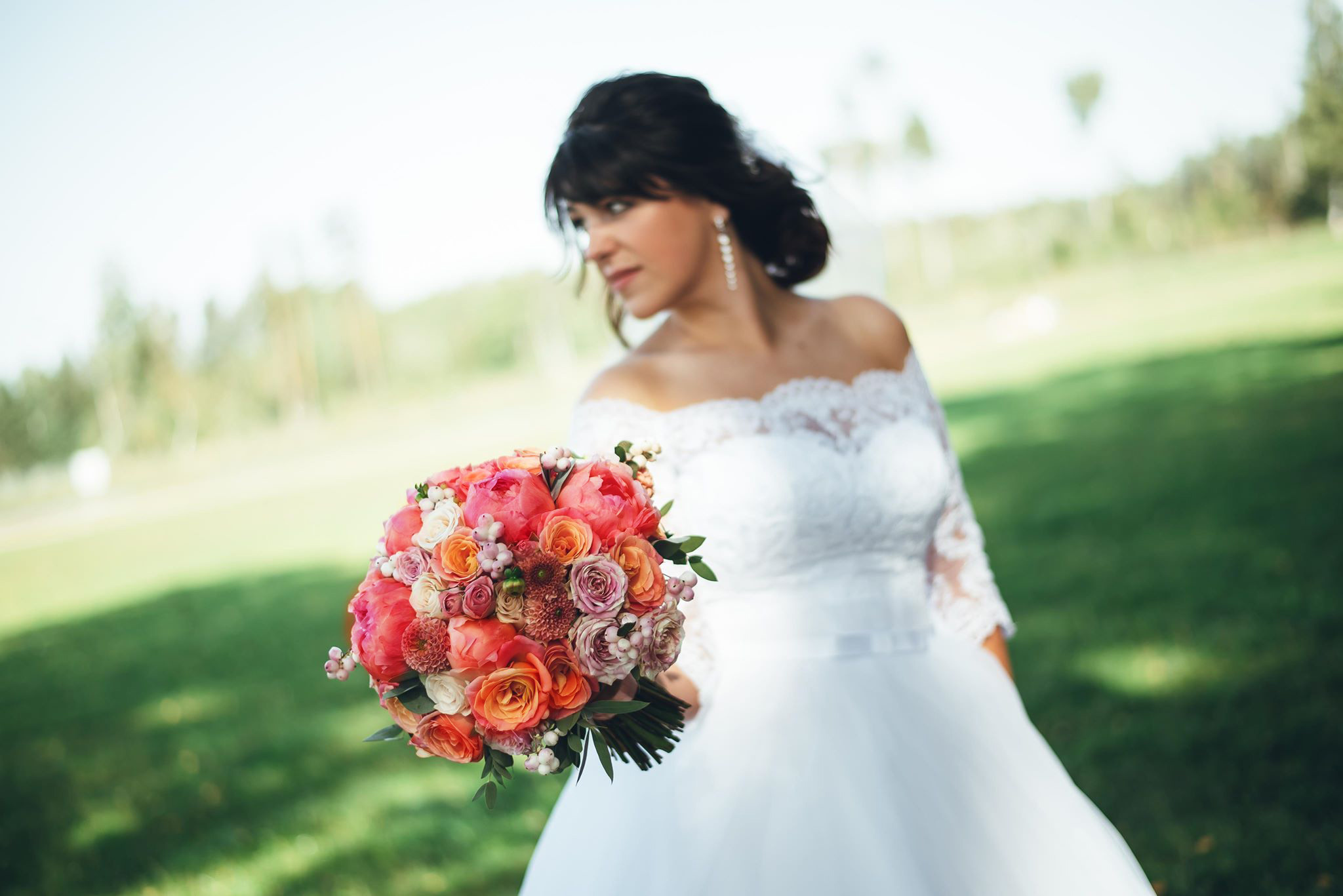 Līgavas pušķi sarkanos toņos. Event design, decoration, floristry, gift, Irina Novika, Riga, Latvia