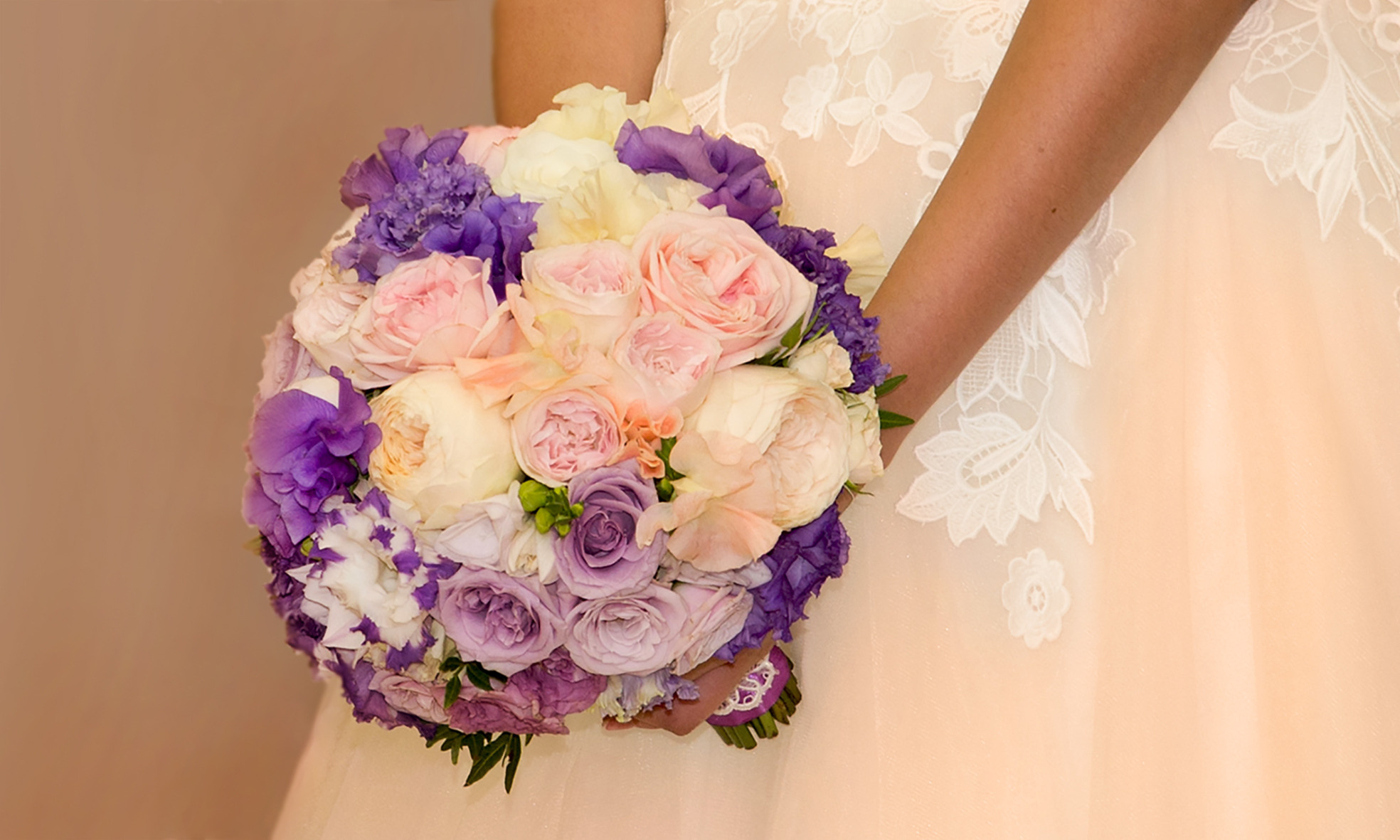 Līgavas pušķis violeta toņos. Event design, decoration, floristry, gift, Irina Novika, Riga, Latvia