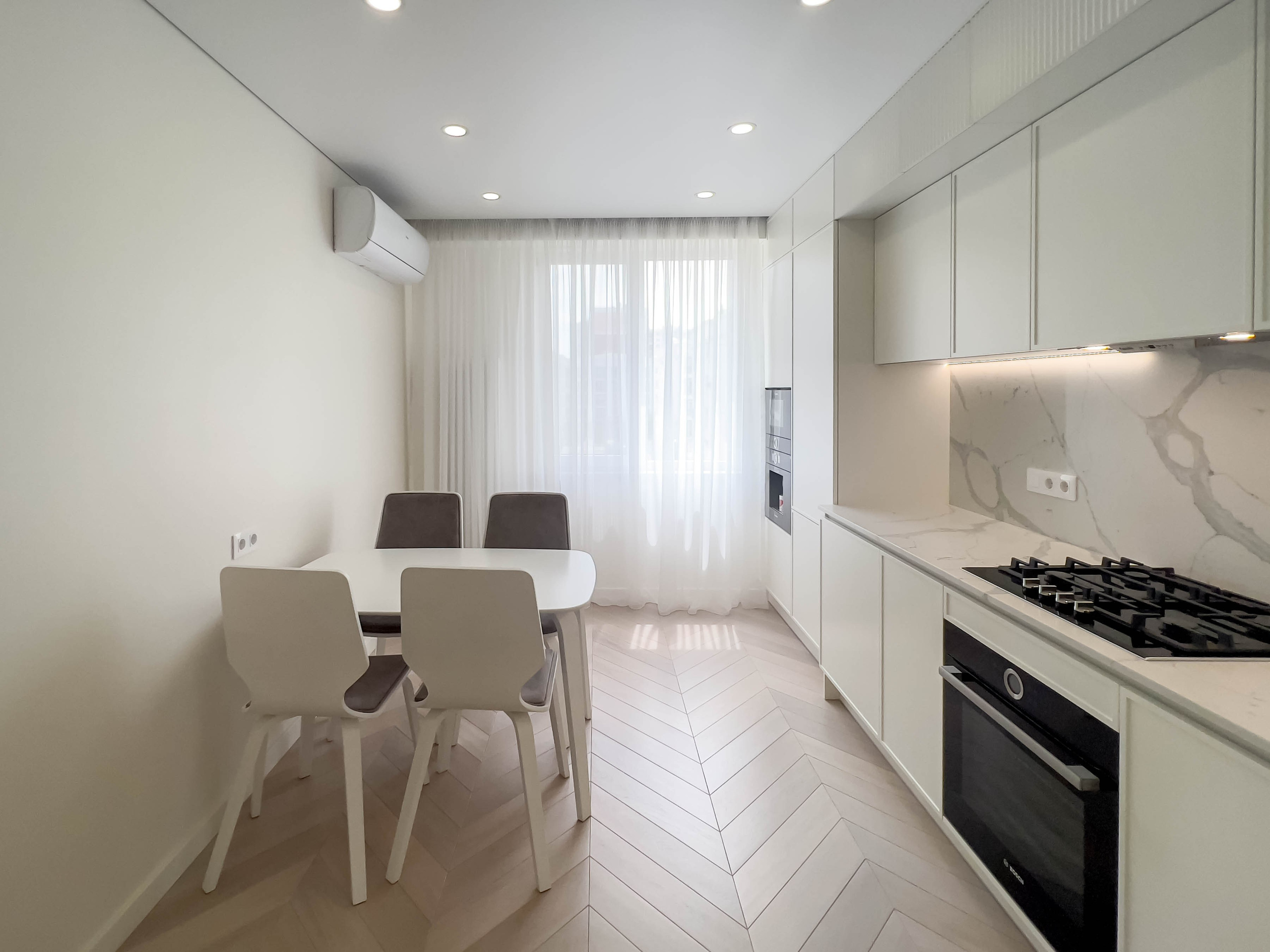 Flat. Fotograf Dmitrii Donets