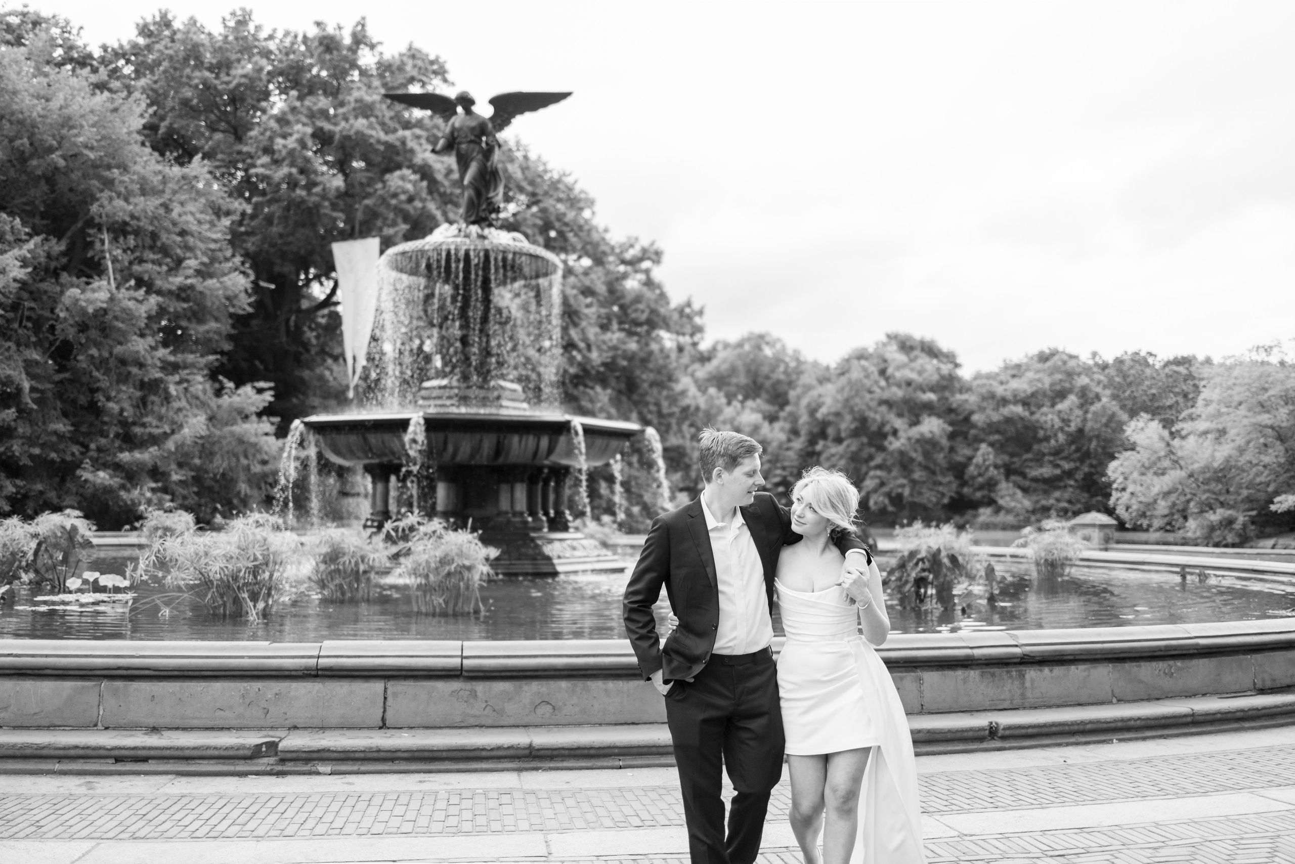 Engagement & Love Story. Wedding Photo & Video