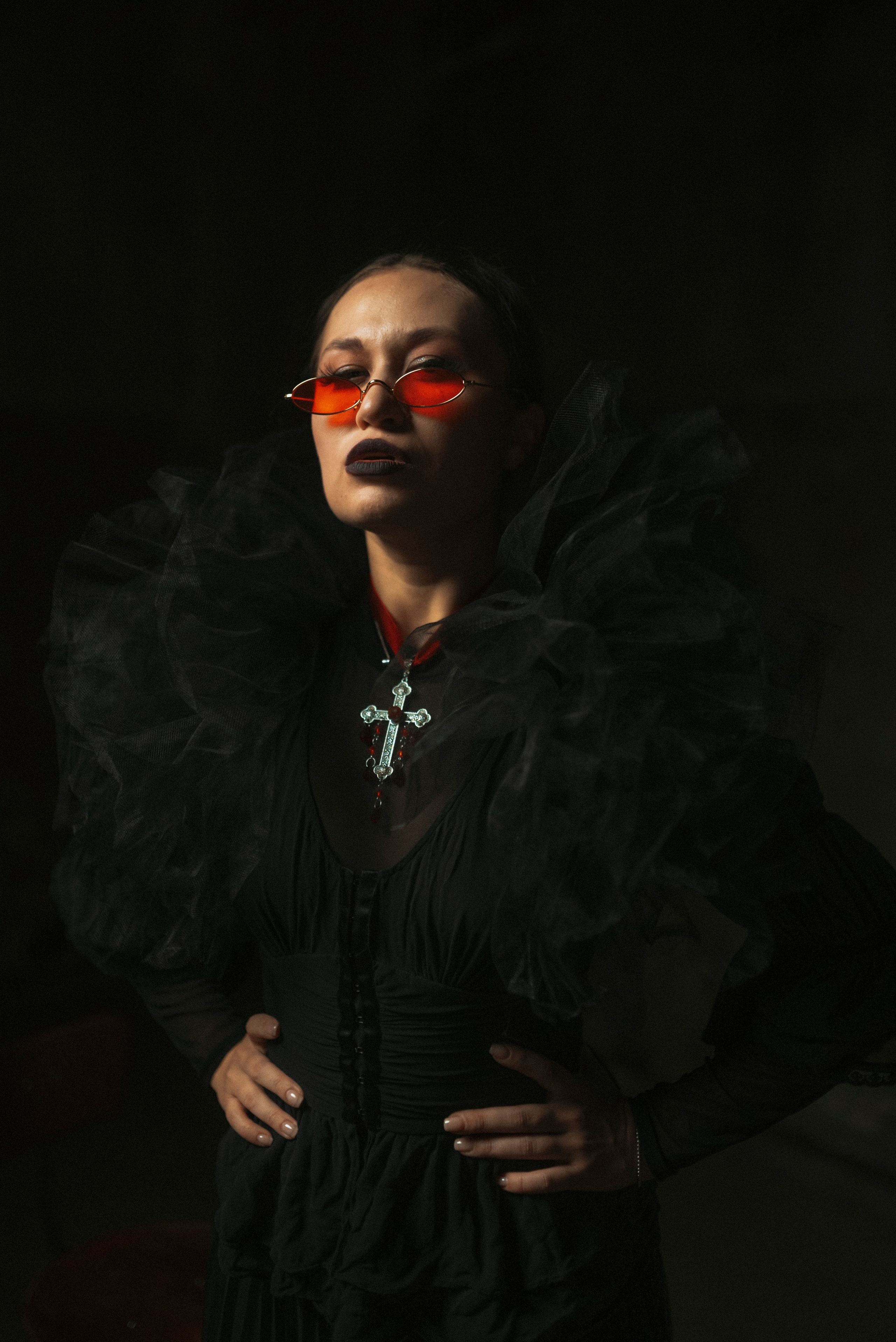 ВАМПИРЫ ДЕКОНСТРУКЦИЯ. Стрит-фотография, полная абсурда, идиотизма и красоты