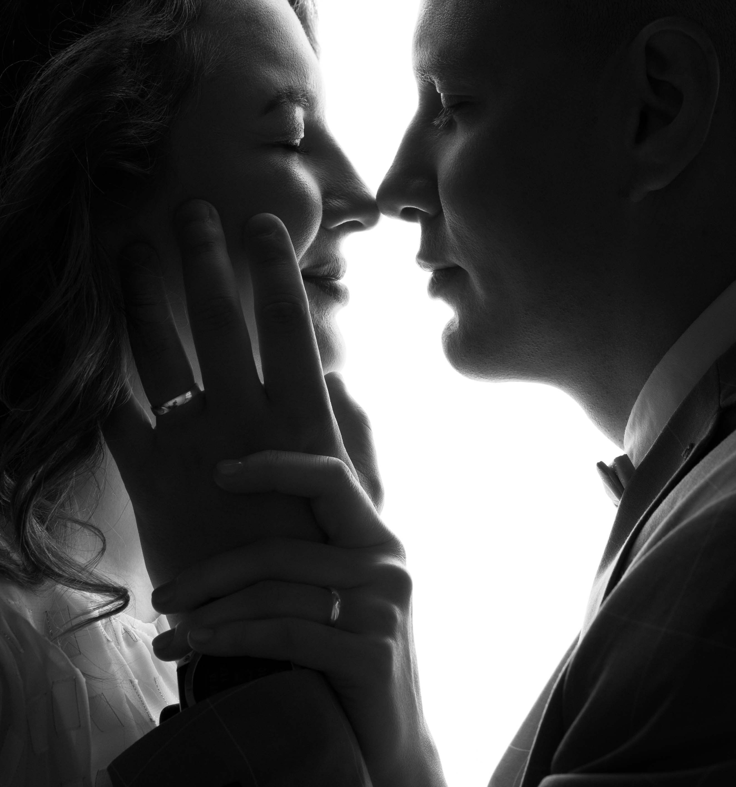 Wedding Photoshoot in Studio. Framed by Evelina | Destination Wedding Photographer from Lithuania | Europe