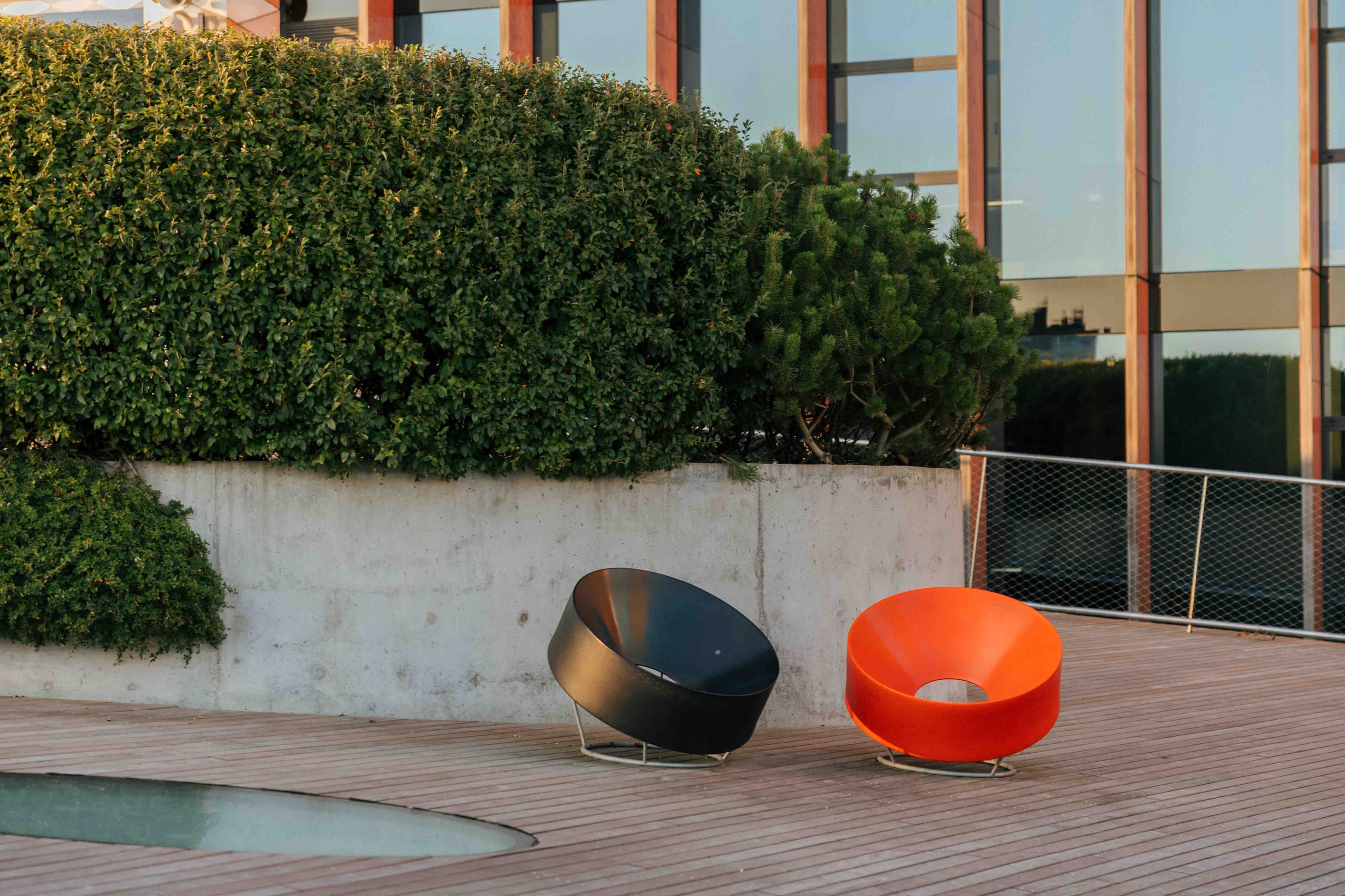 Modernios lokacijos fotosesijai Vilniuje. Framed by Evelina | Vestuvių fotografė