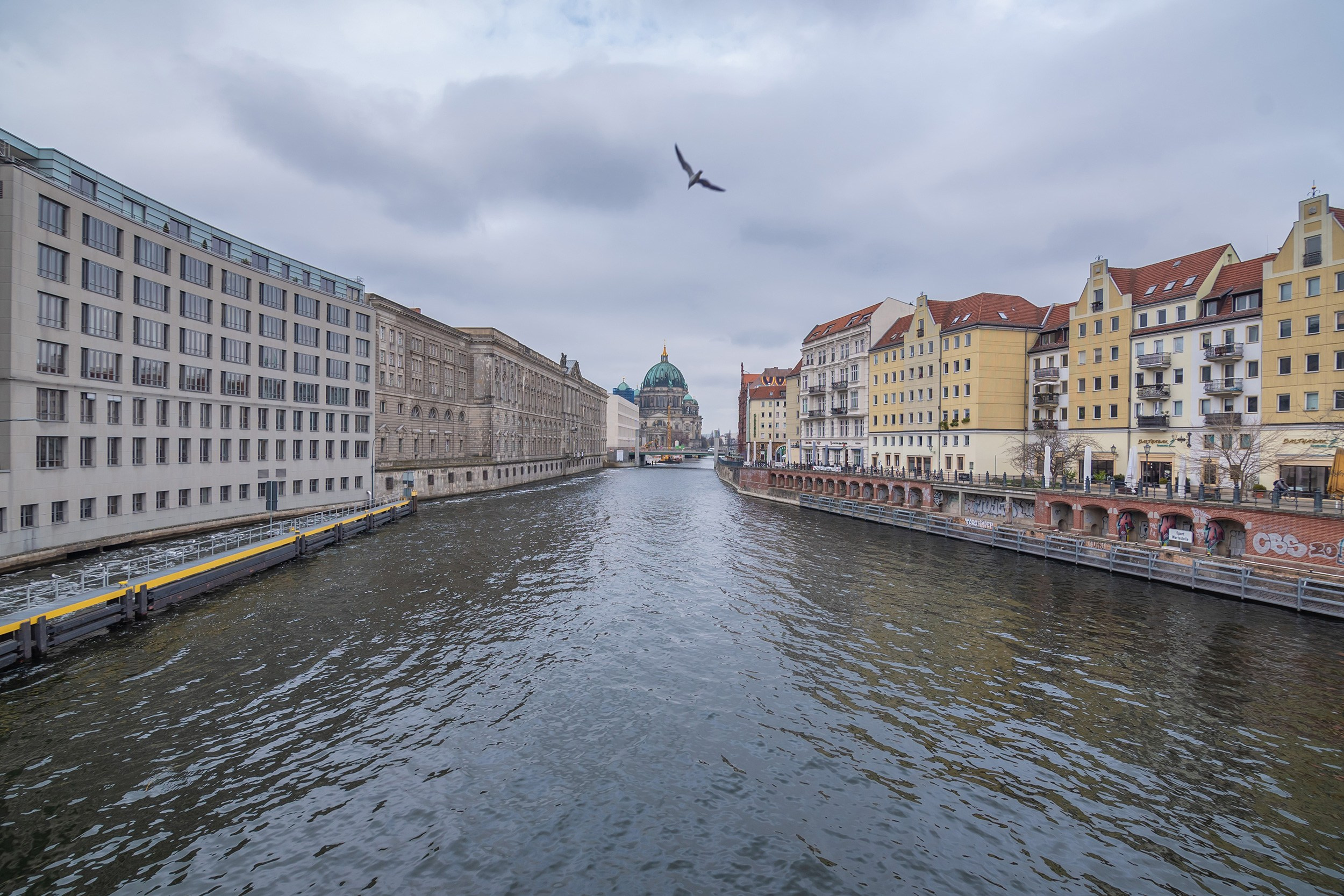 Berlin. Photographer in Yerevan