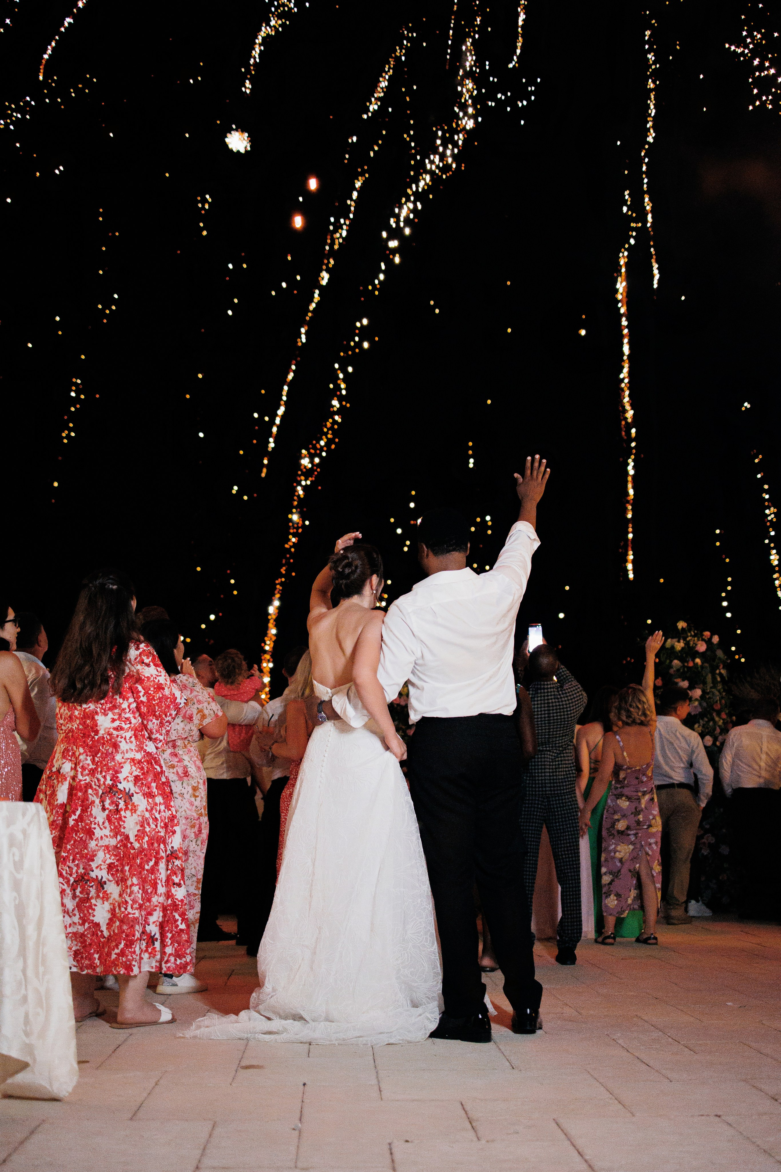 Wedding Photographer, based in Iasi, Romania, but will travel all over the globe to make sure you look amazing in all your wedding photos