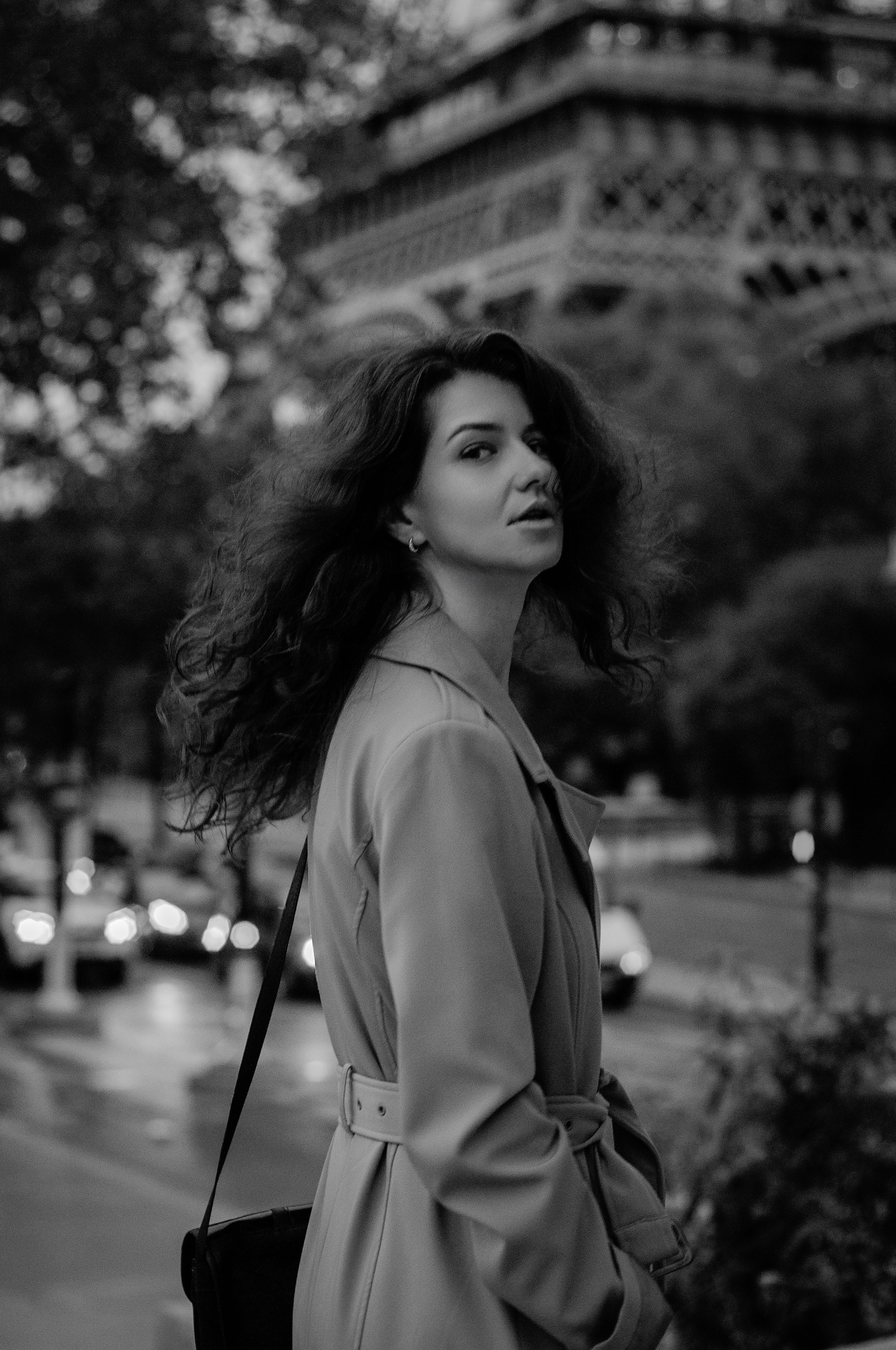 Rainy Paris Photoshoot. Paris photographer — Polina Osipova