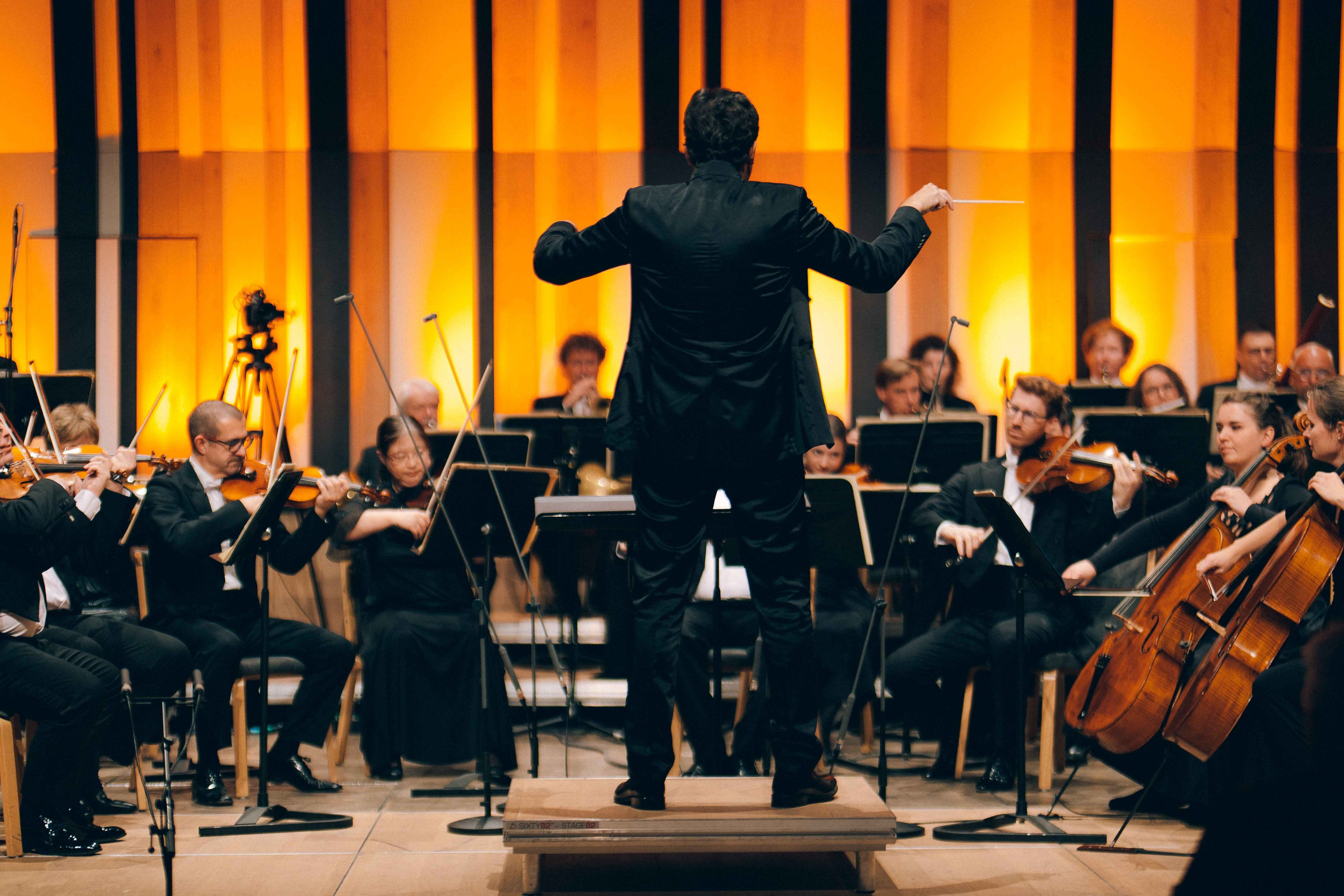 BUDAPEST MUSIC CENTER. Wedding&Event photographer Ismail Rzayev in Baku