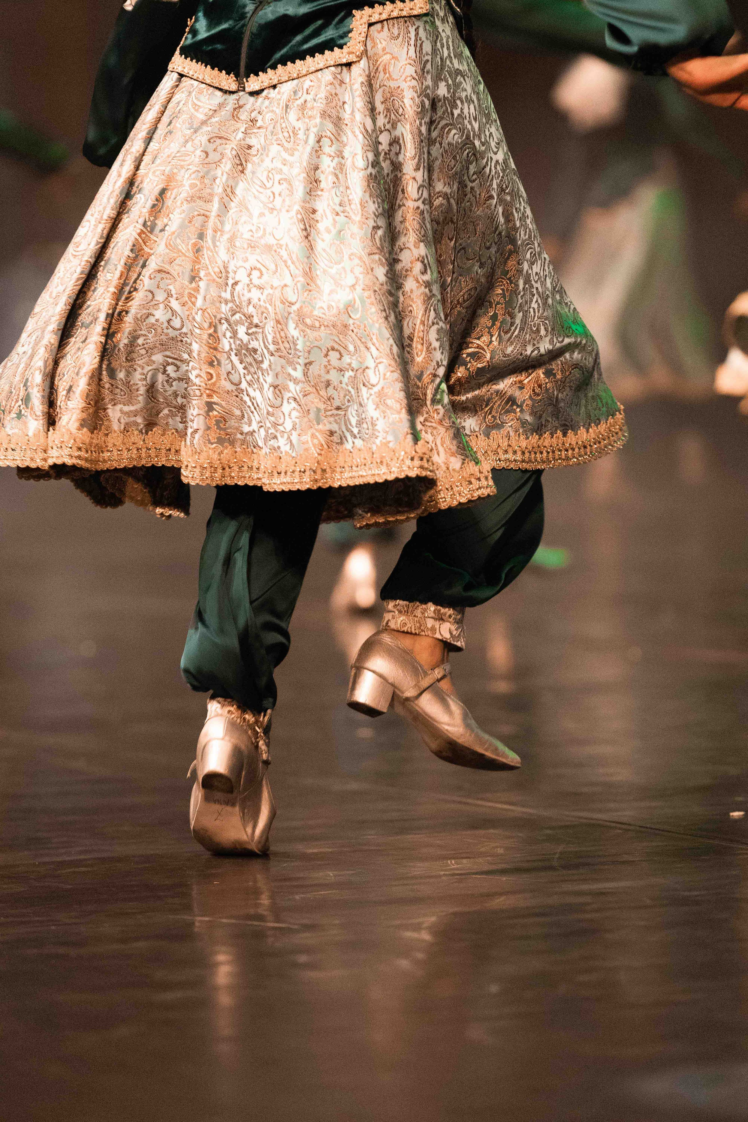 STATE DANCE ENSEMBLE. Wedding&Event photographer Ismail Rzayev in Baku